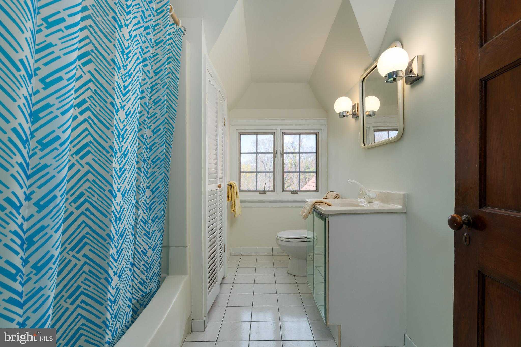 764 Mount Moro Rd photo 25