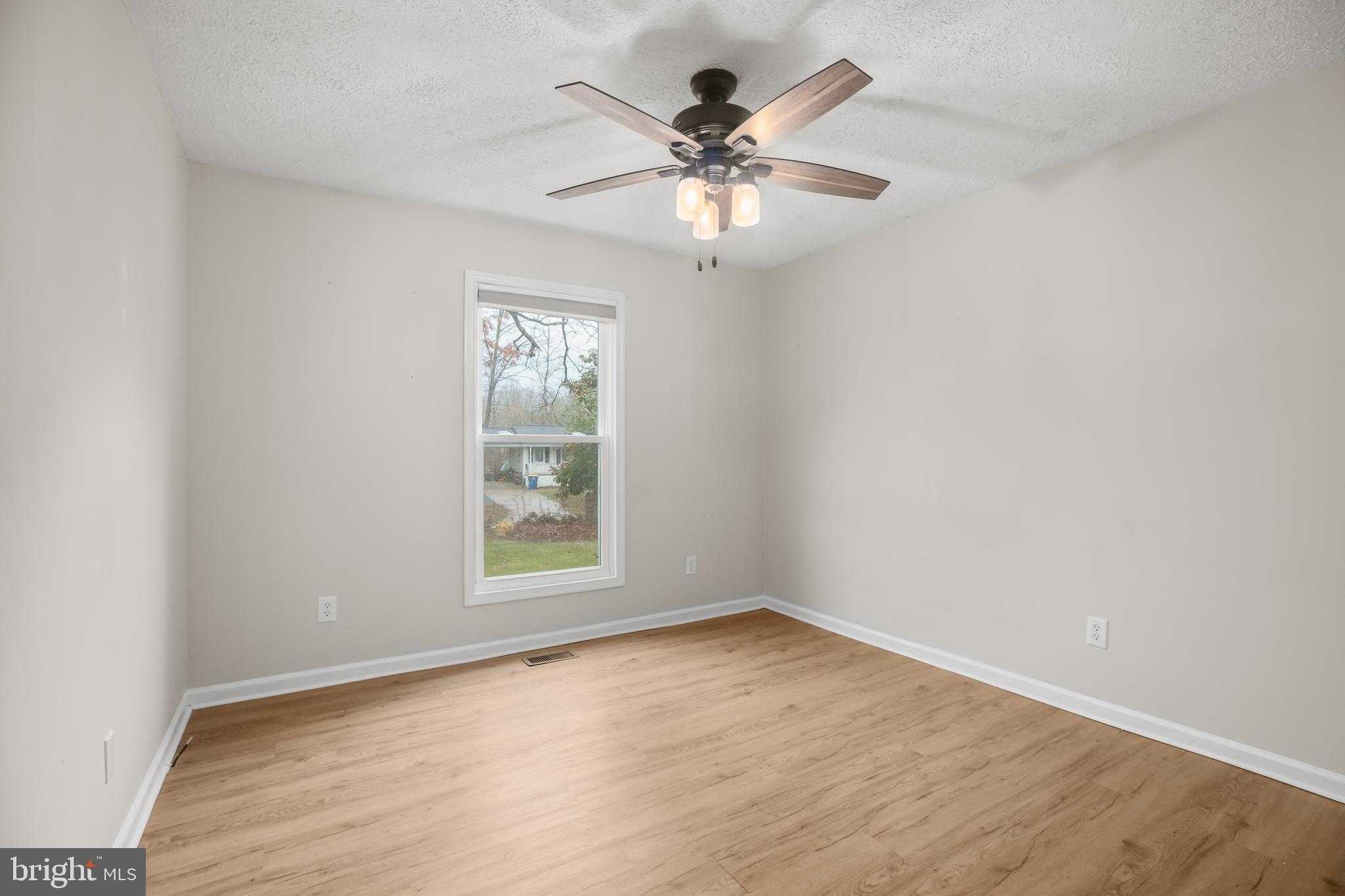 4 Jonquil CT photo 22