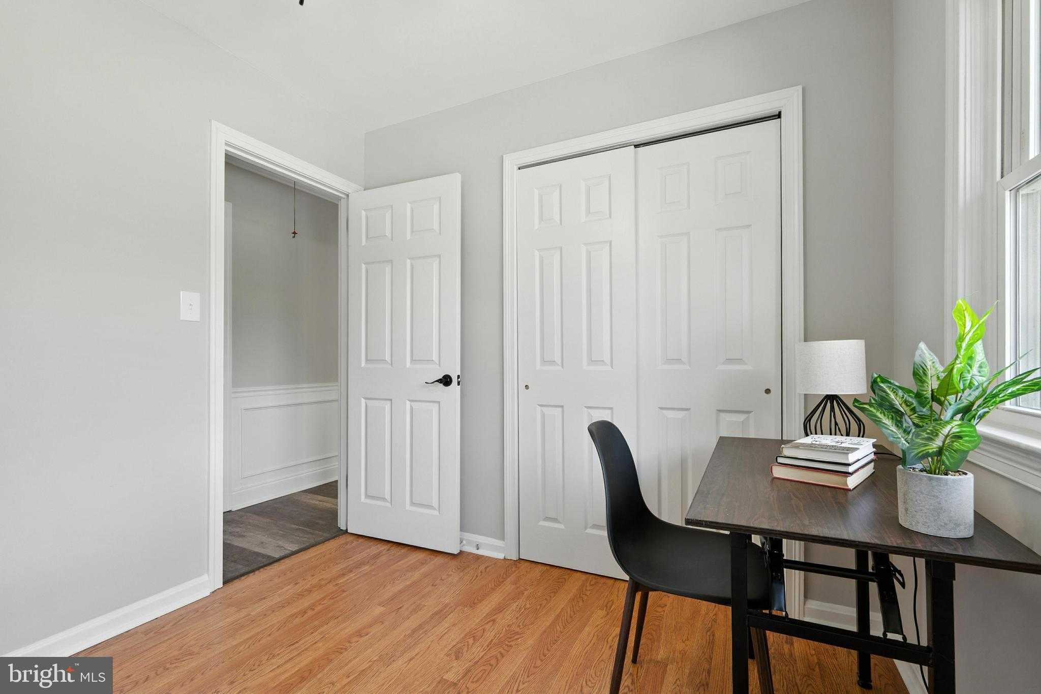 1872 Harbor Dr photo 14