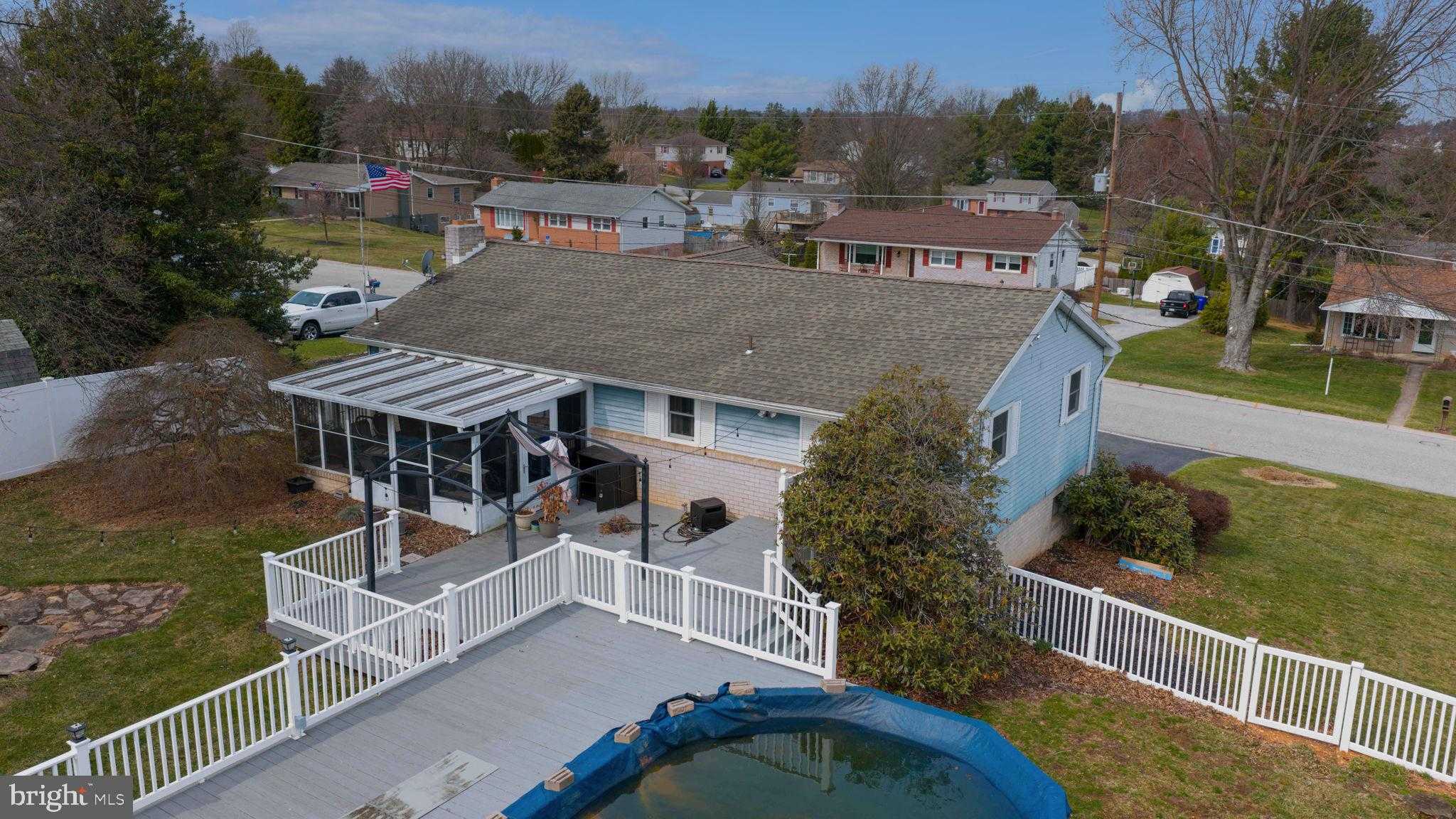 417 Frederick Dr photo 35