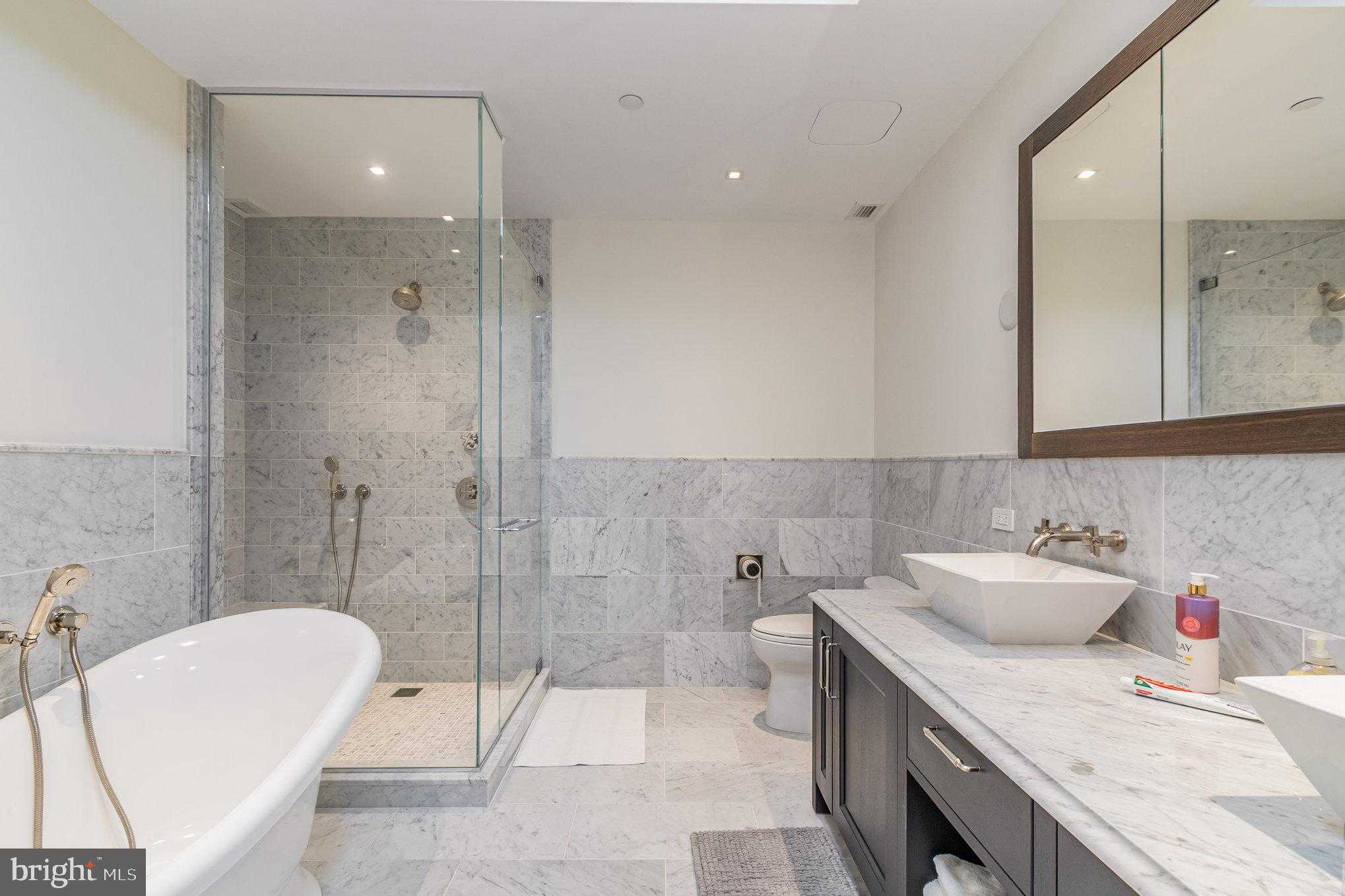 300 International Dr Unit 2106 photo 19