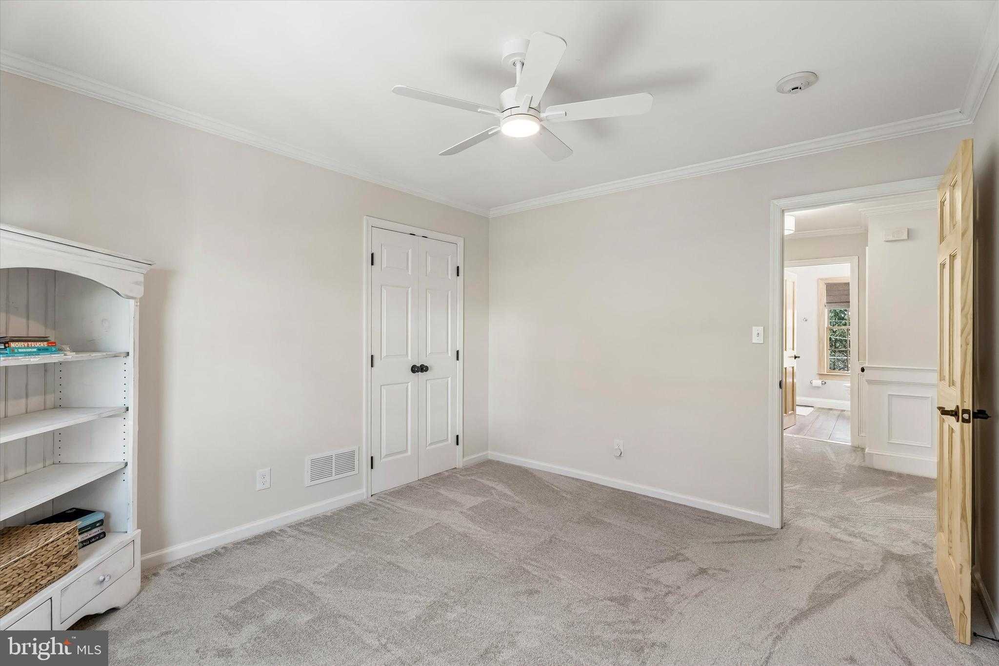 649 Glendale Rd photo 29