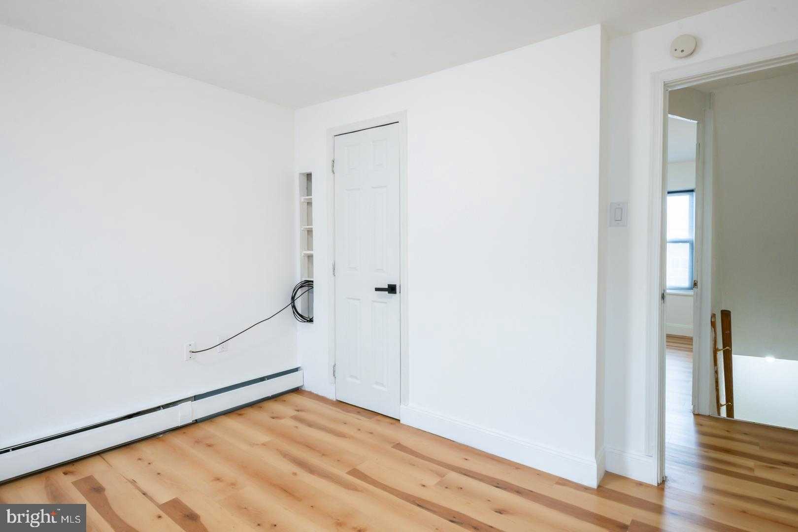 1321 Cotton St photo 18