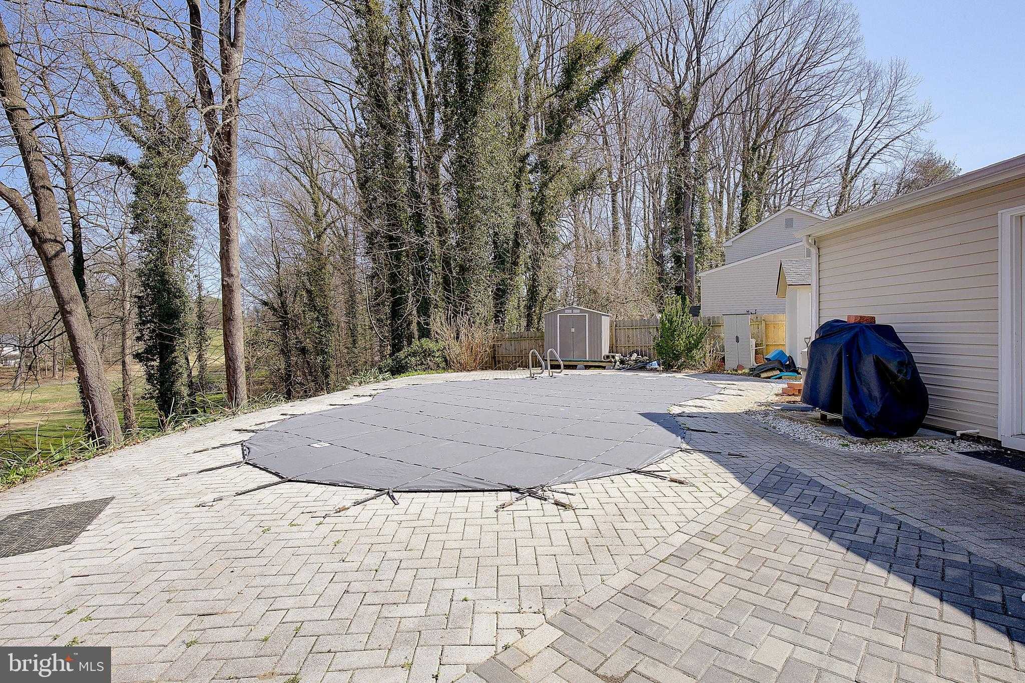 1702 Saxony Pl photo 44