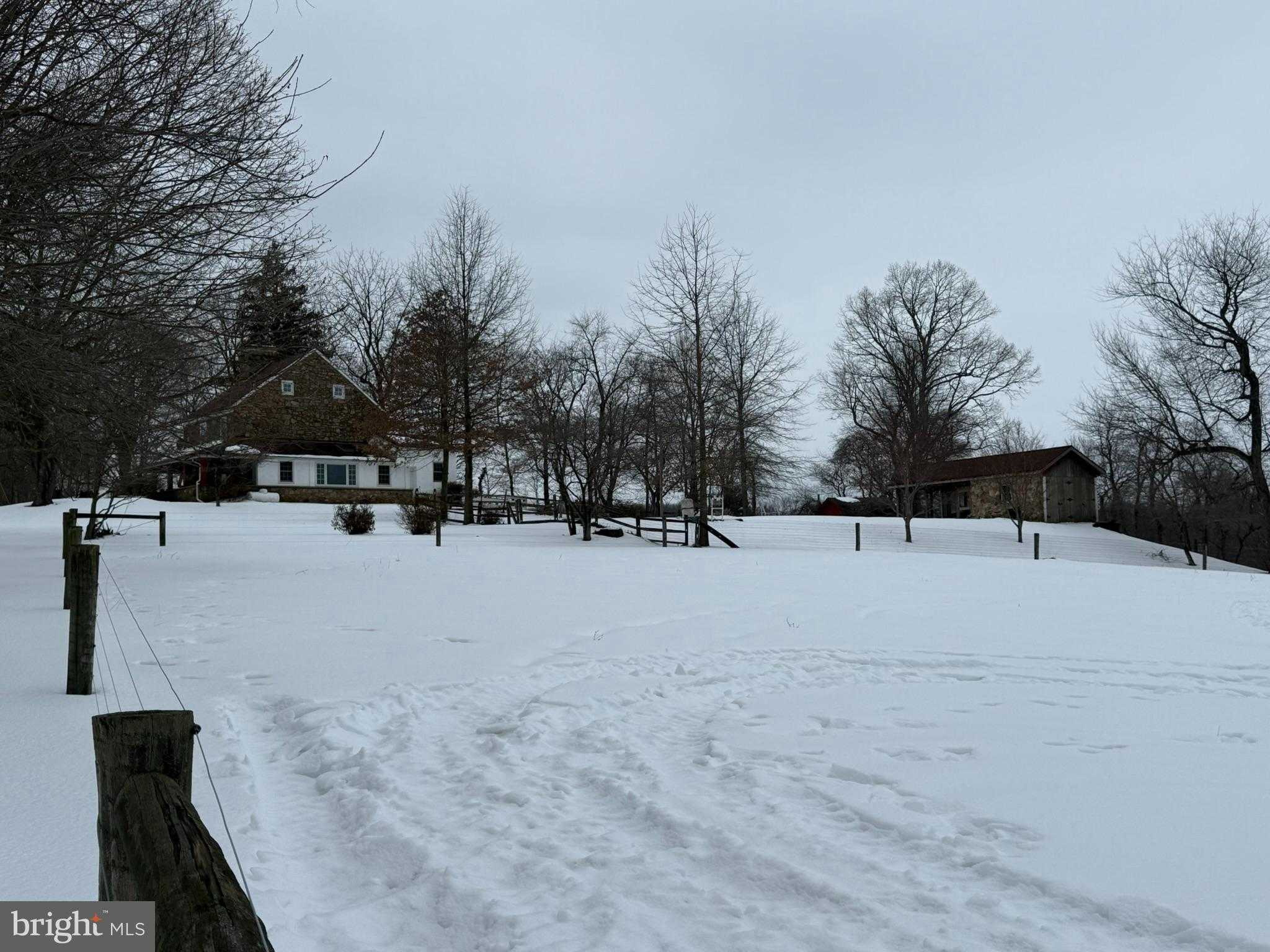 280 Mapleflower Rd photo 39