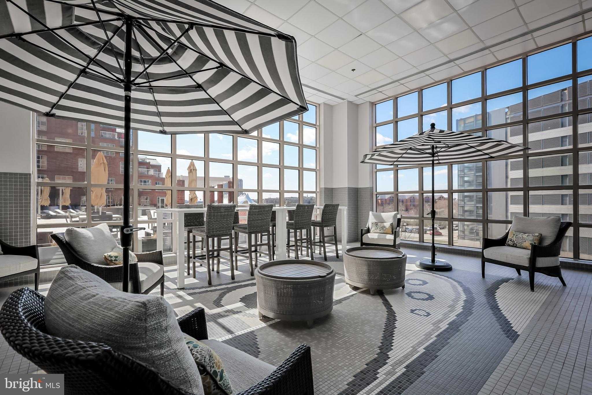 250 President St Unit 909 photo 49