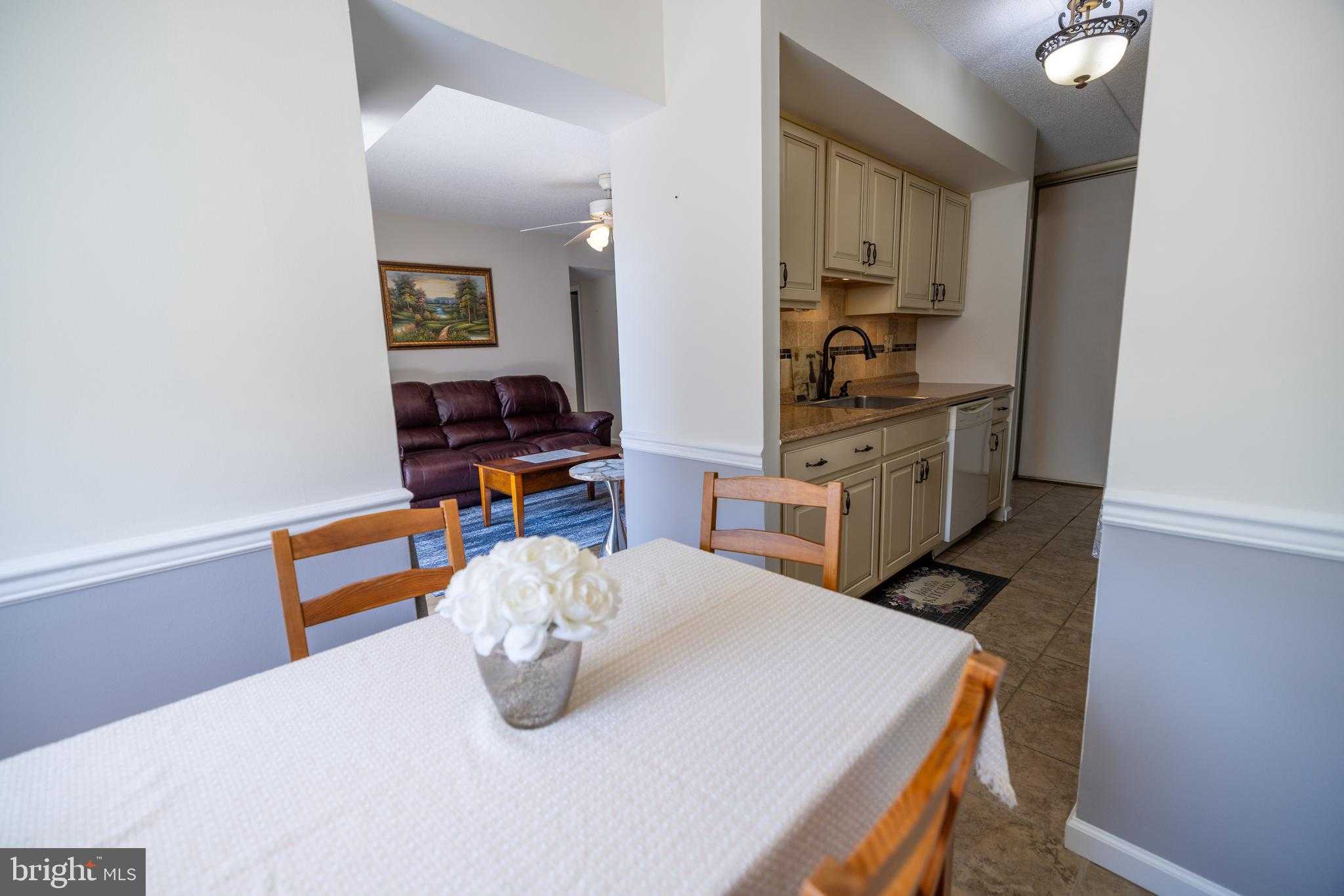 1516 Valley Dr photo 8