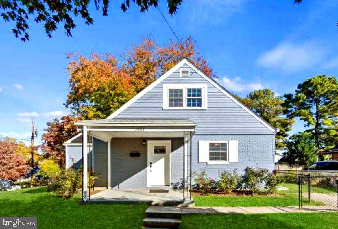 2903 Harrison Rd, Falls Church