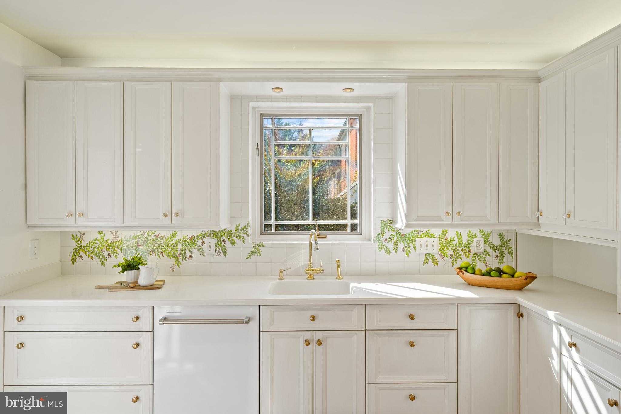 4838 Langdrum Ln photo 11