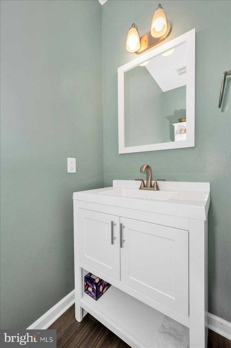 205 Longley Green Dr photo 22