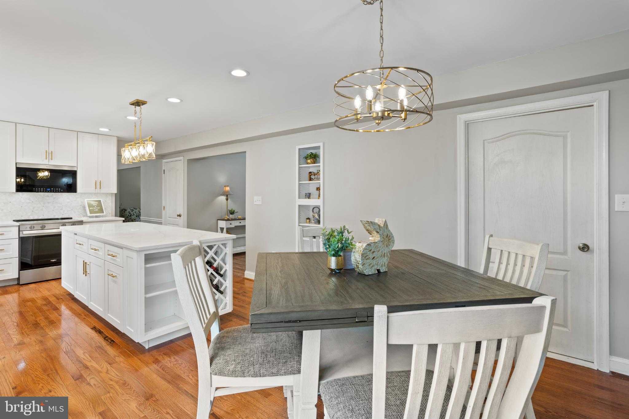 1860 Battery Ln photo 29