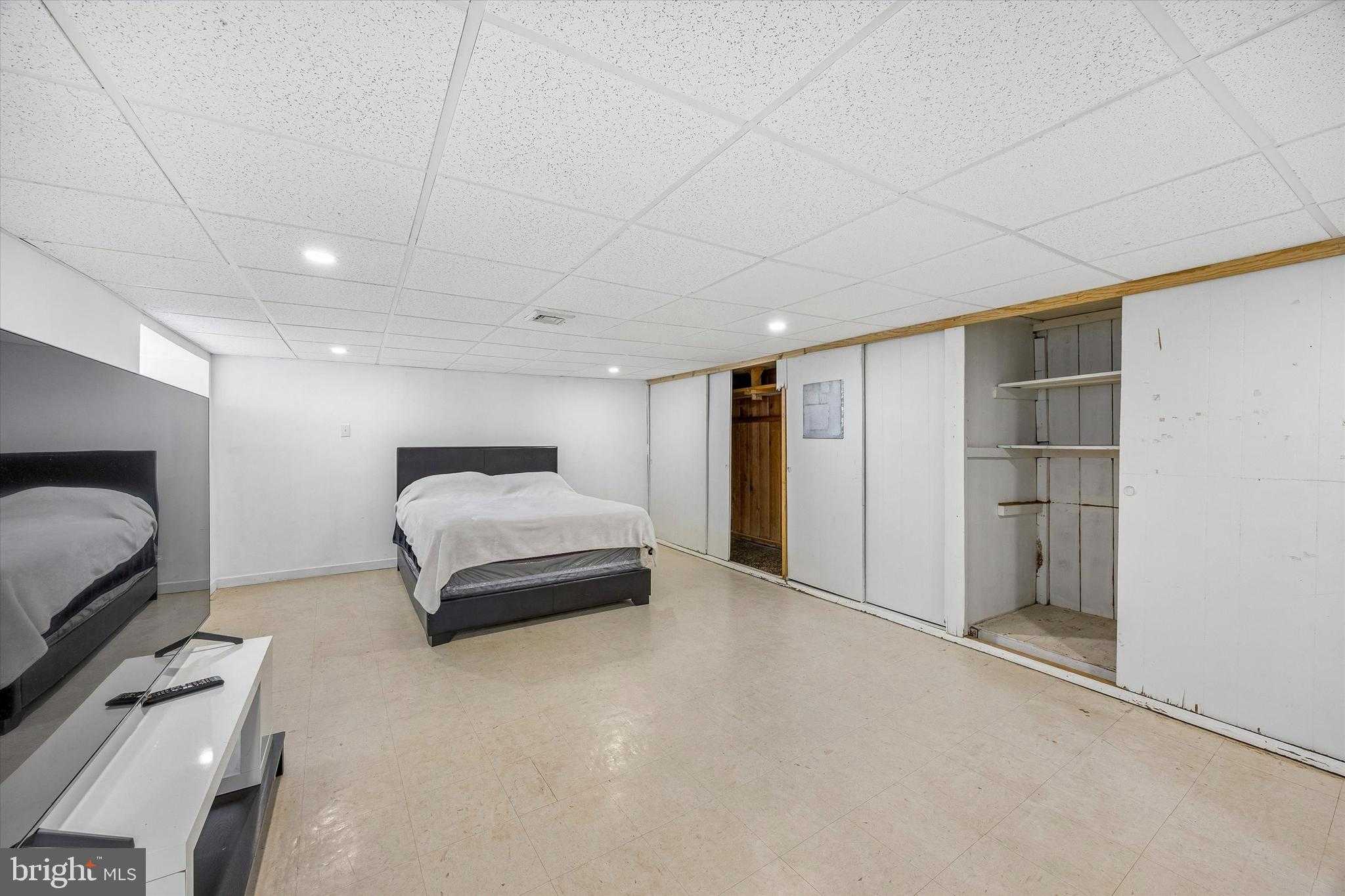 1804 Mower St photo 22