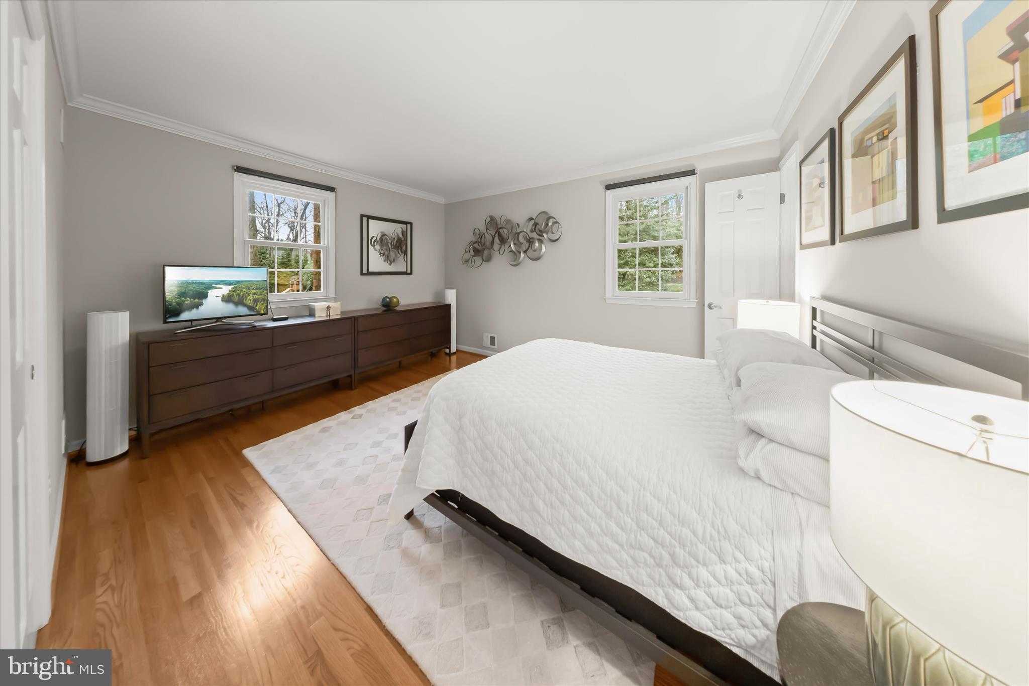 1146 Valley Dr photo 30