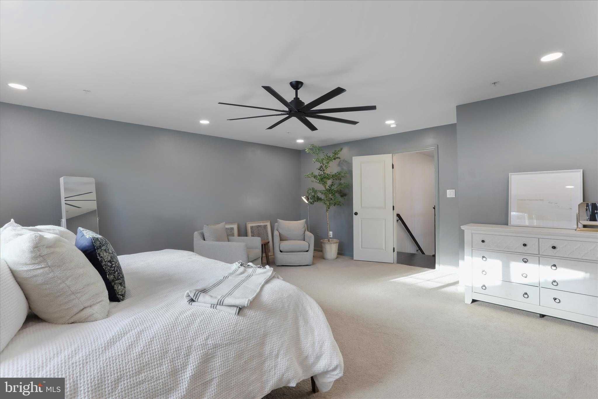 2003 Cohasset CT photo 35