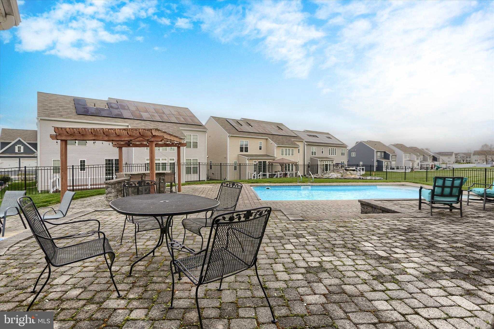 10 Spring View CT photo 85