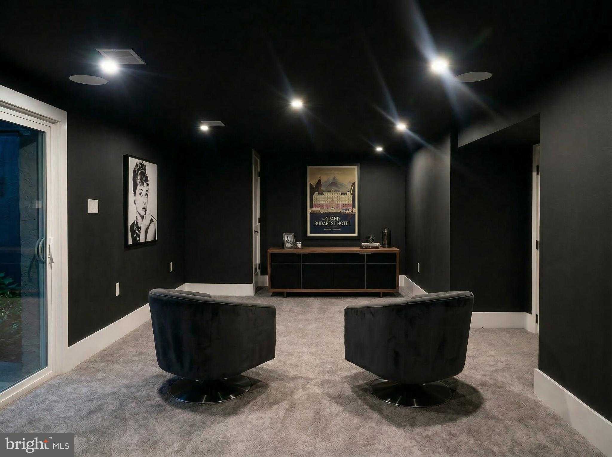 730 Kenilworth Ave photo 44