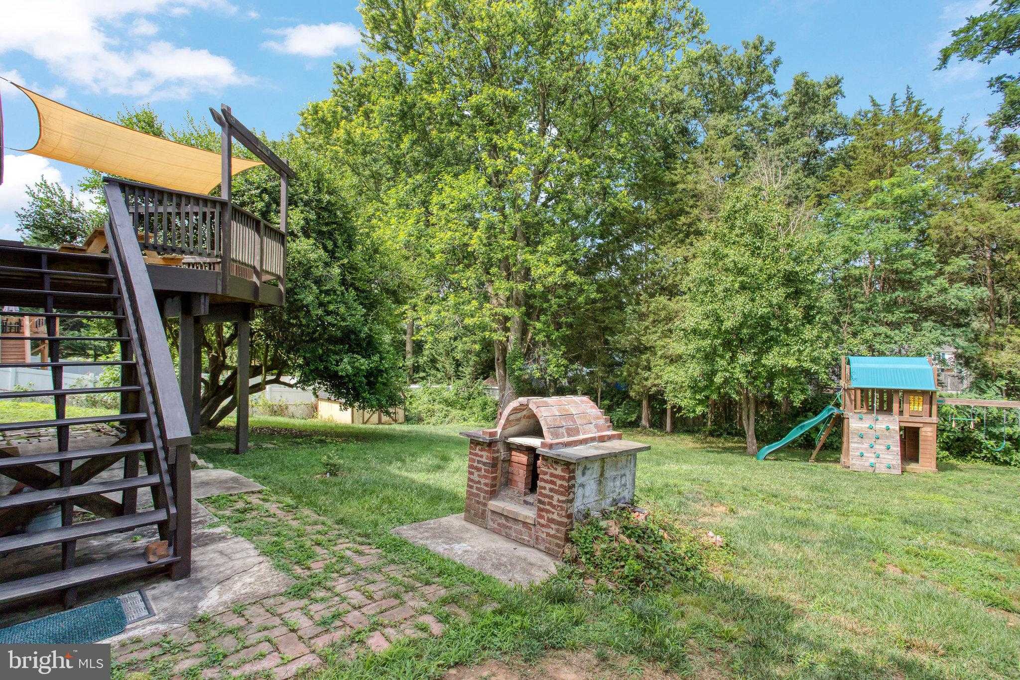 6434 Carriage Dr photo 14