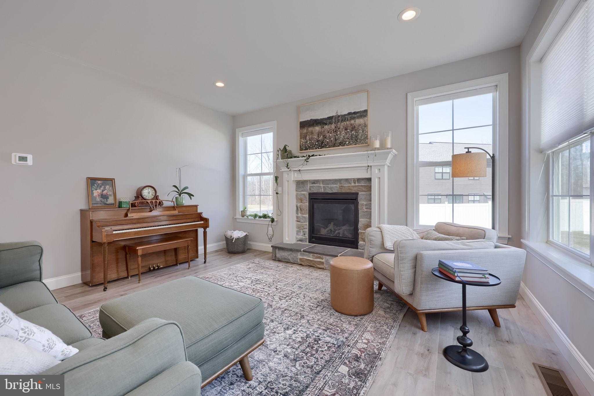 168 Forge Dr photo 11