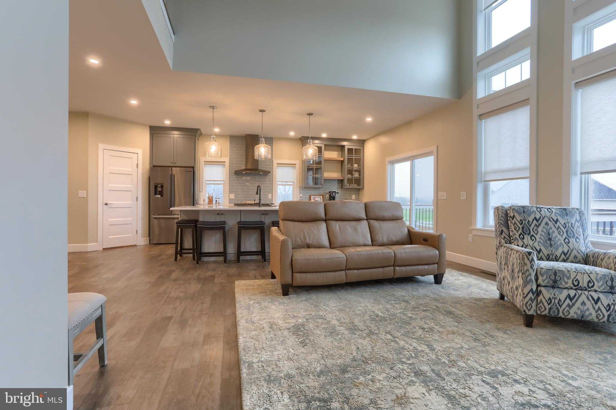 1584 Harrisburg Ave photo 19