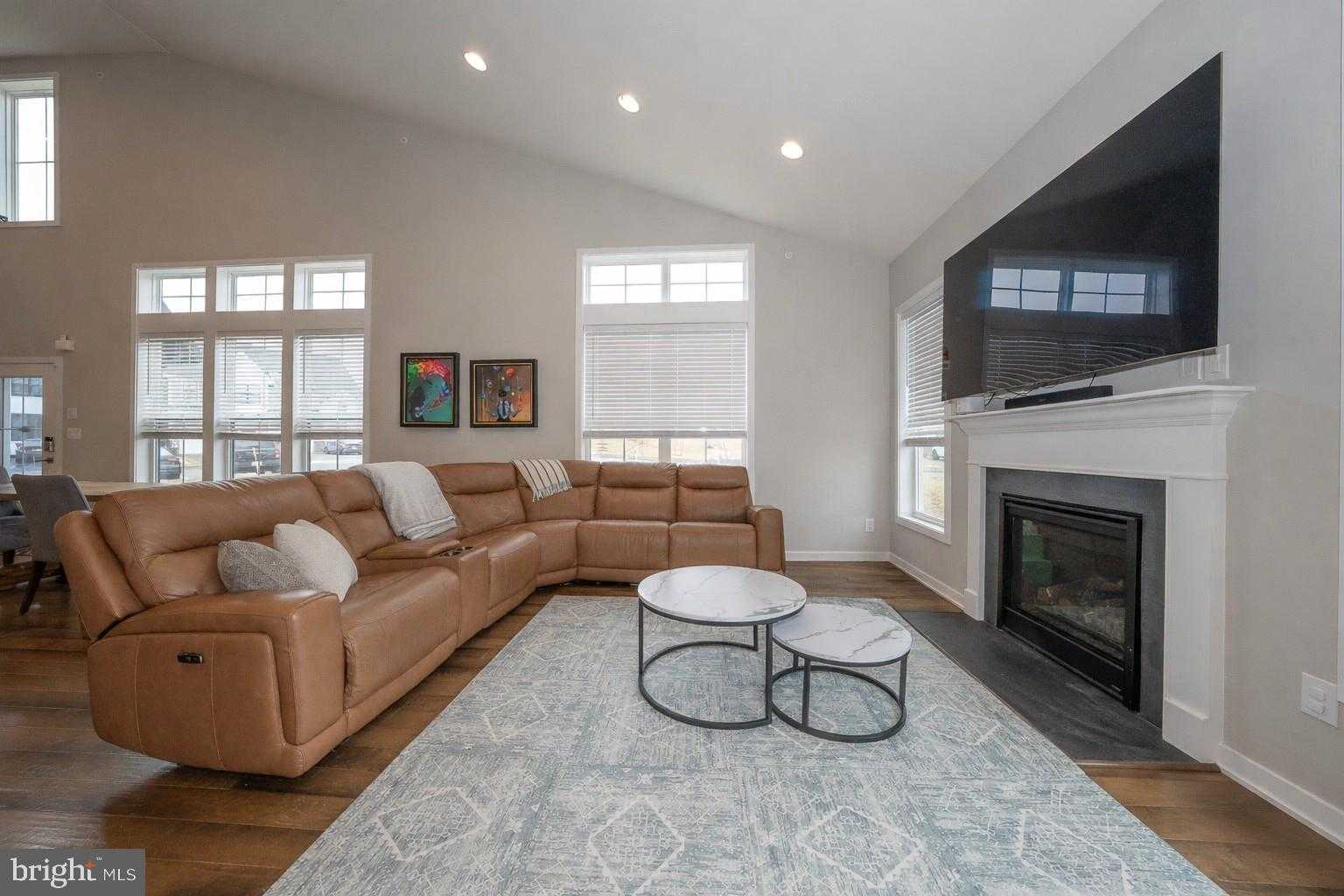 34 Tamarack Cir photo 12