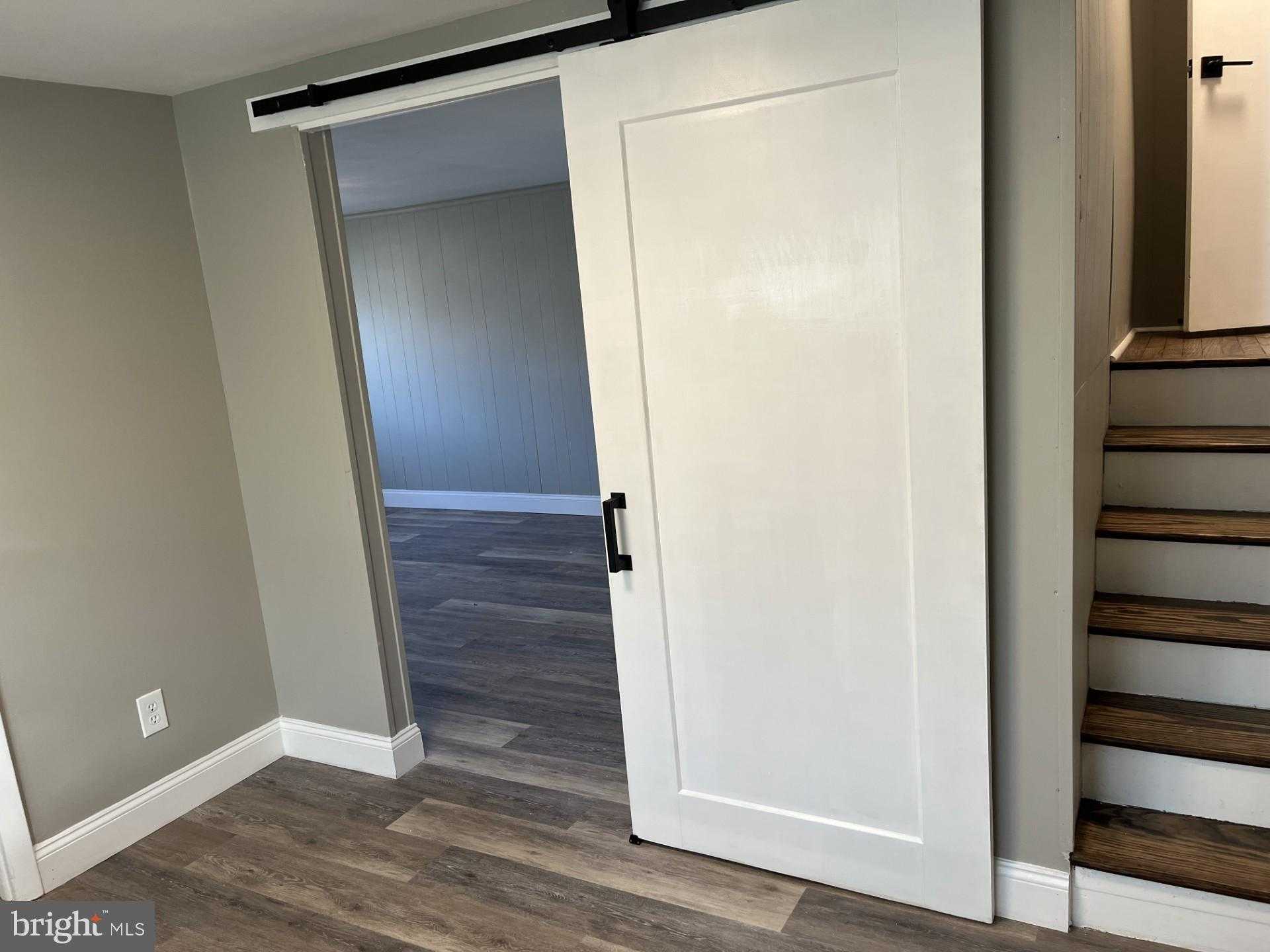 2942 Arlan Ave photo 24