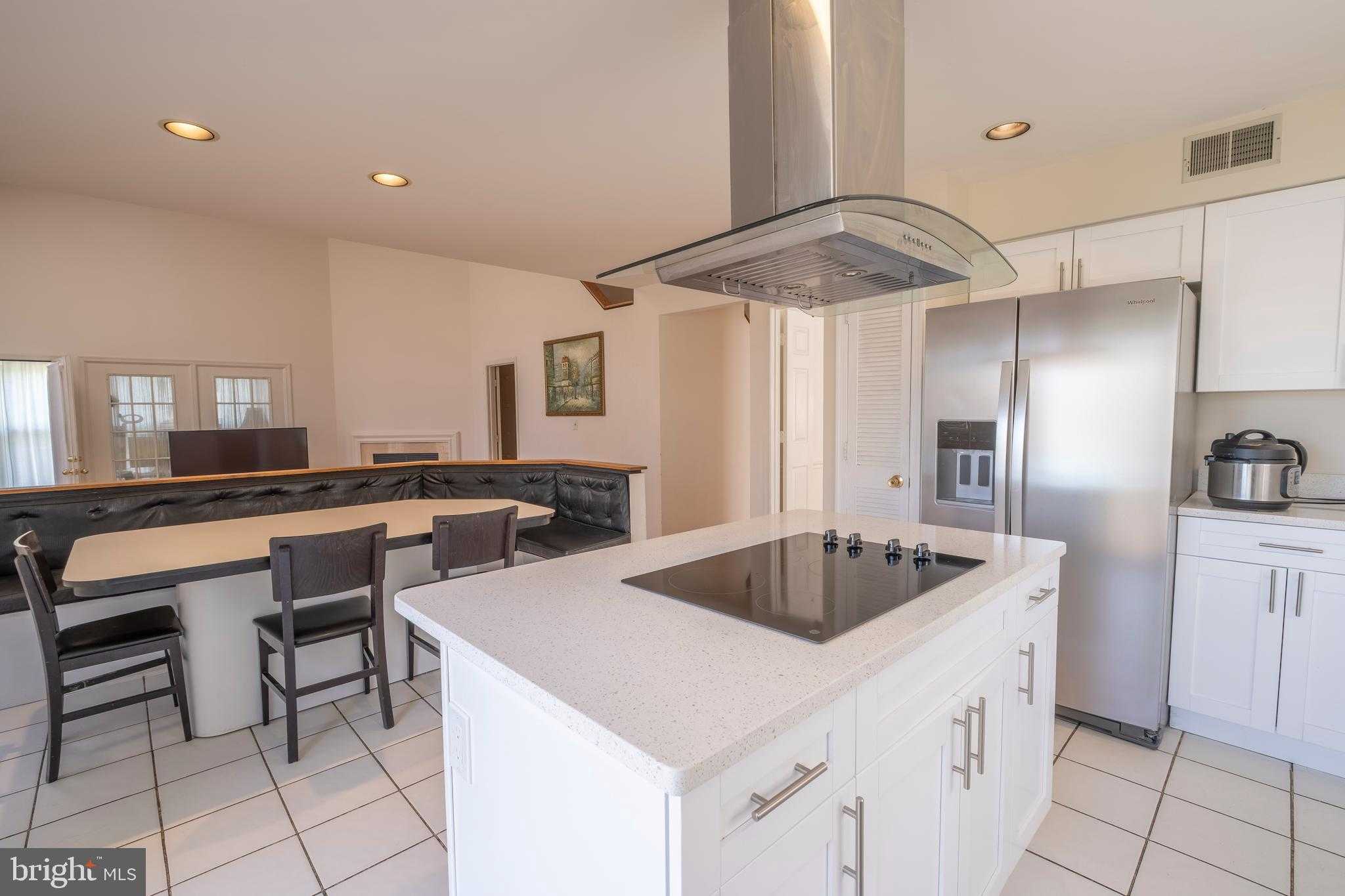 14240 Platinum Dr photo 20