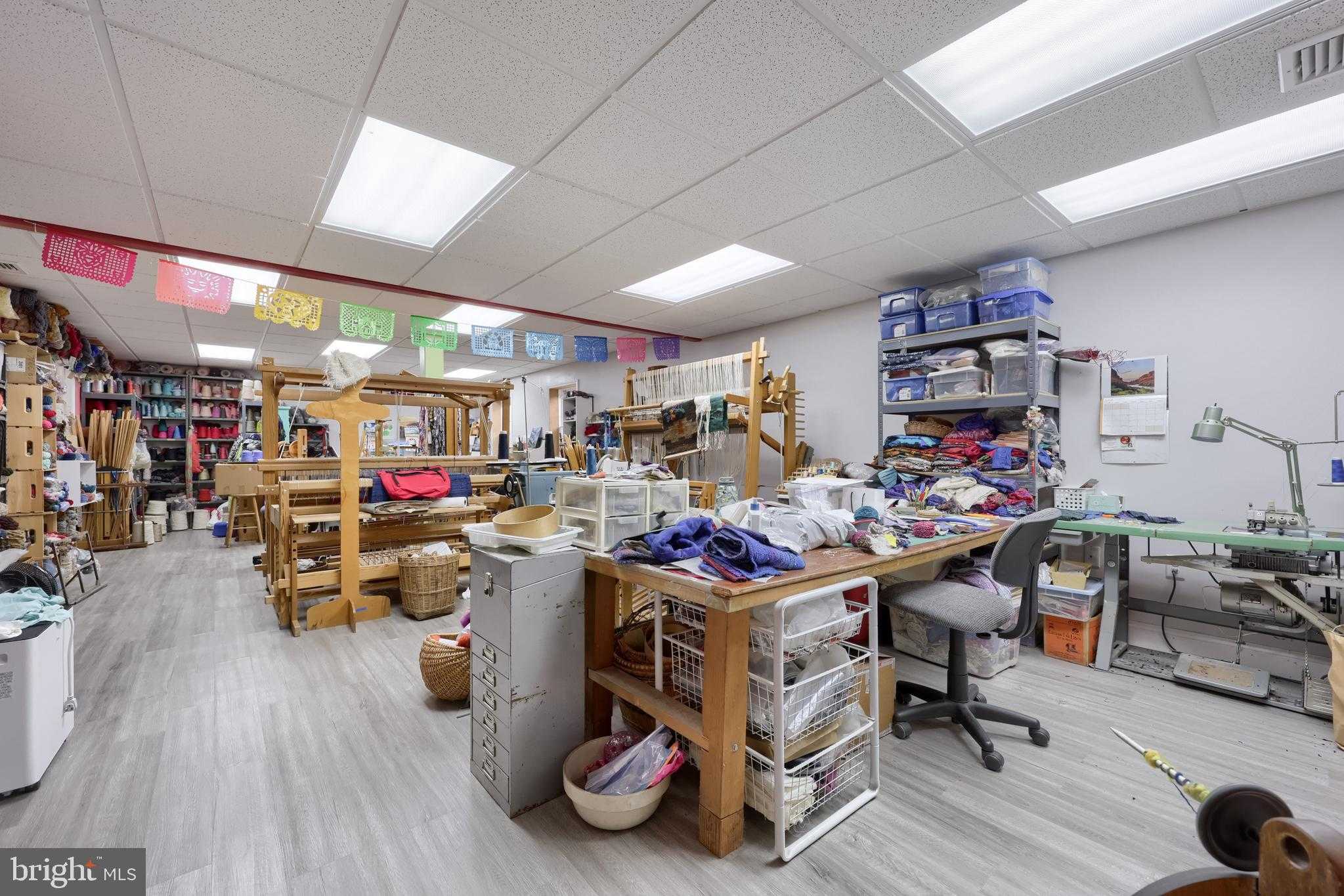 6 Thicket Ln photo 59