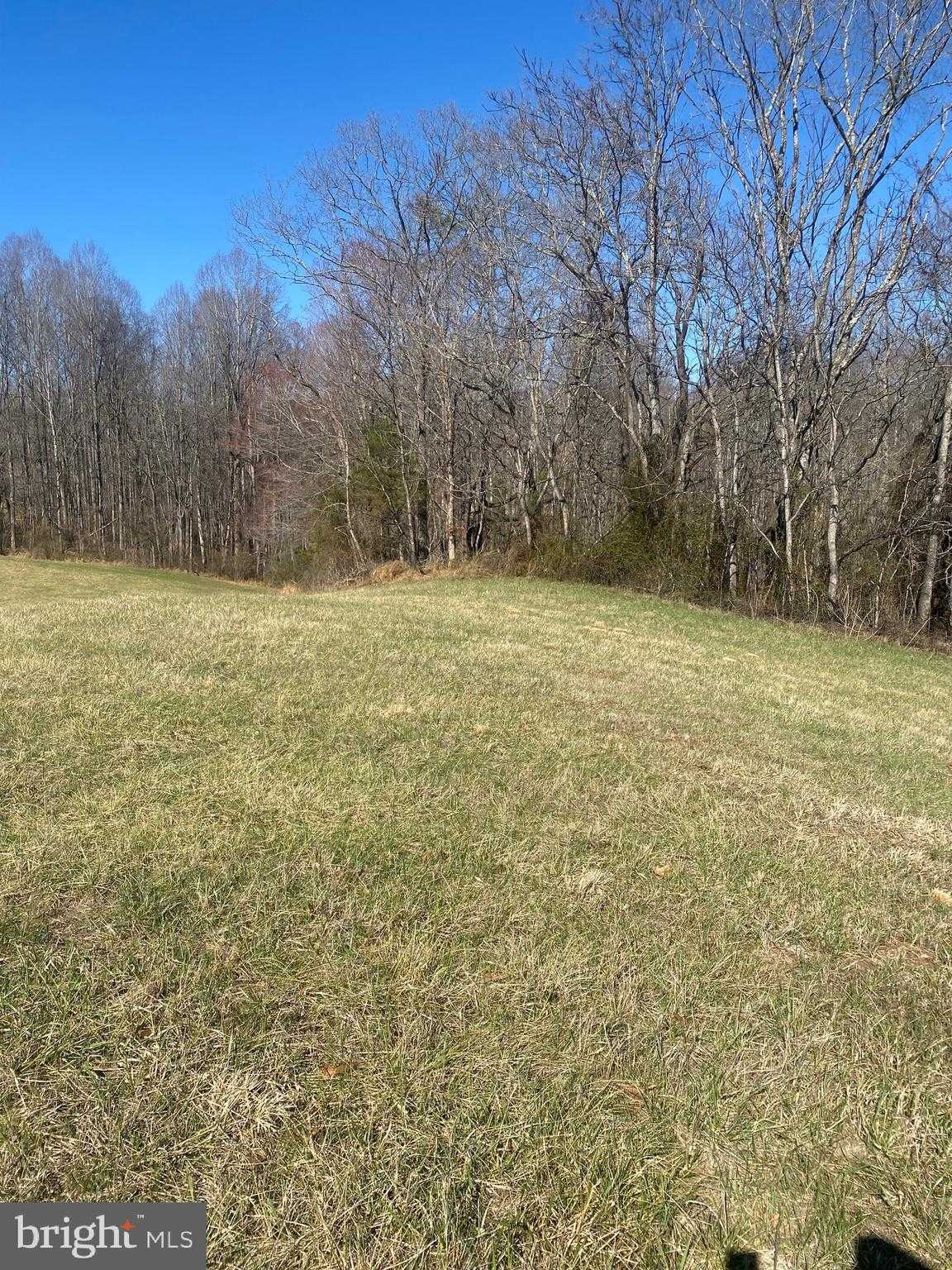 E Culpeper St photo 2