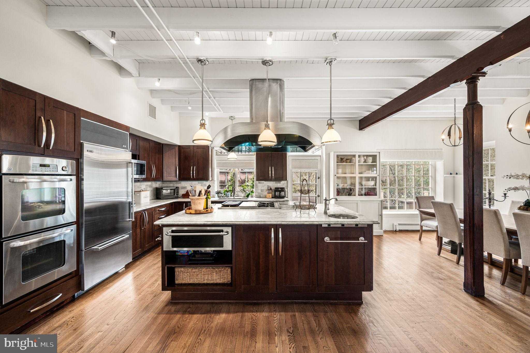 511 W Moreland Ave photo 13