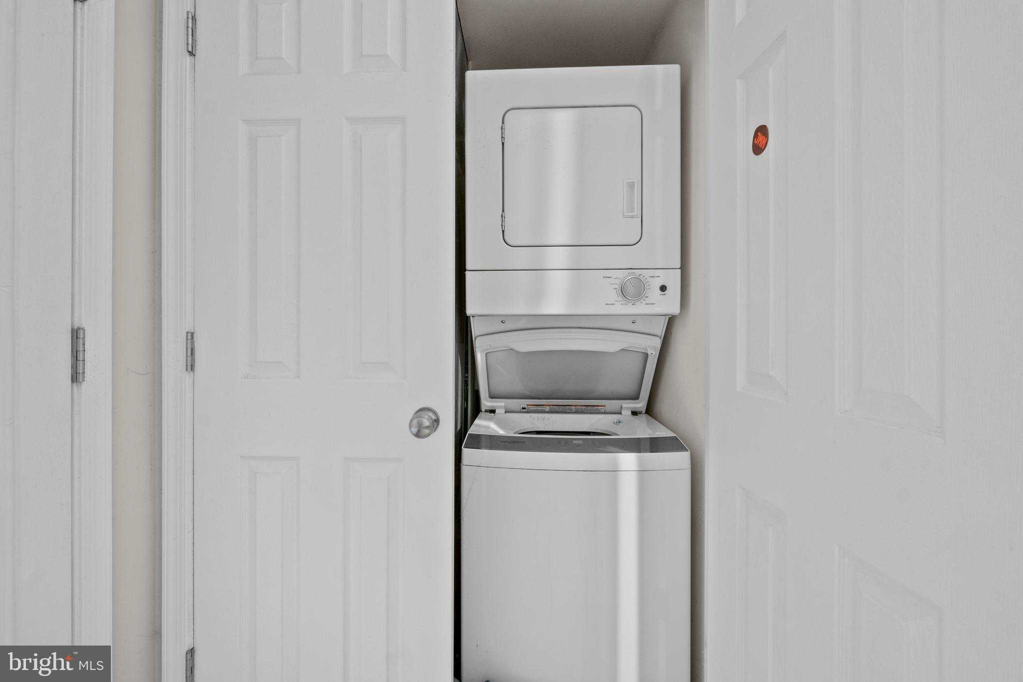 3433 Guilford Ter photo 9