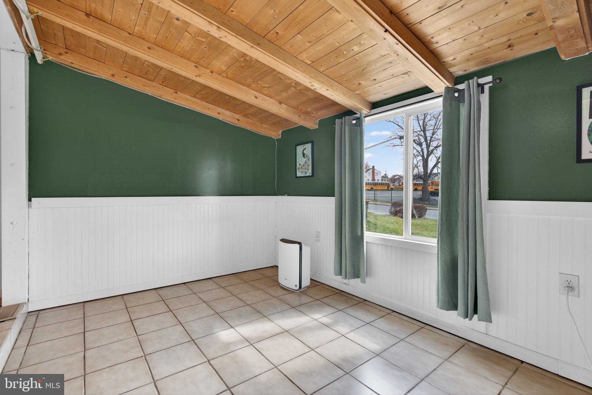 3412 Old Orchard Rd photo 9