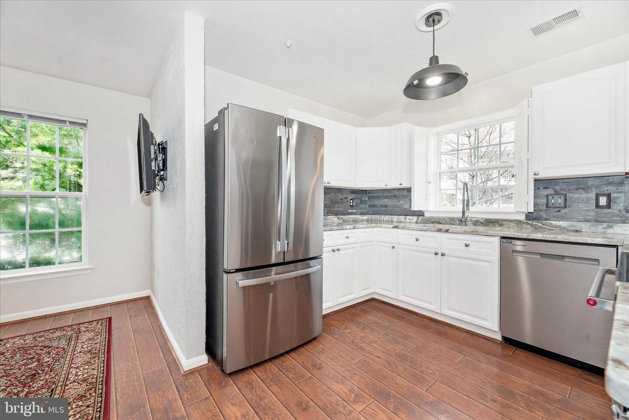 2500 Shelley Cir photo 19