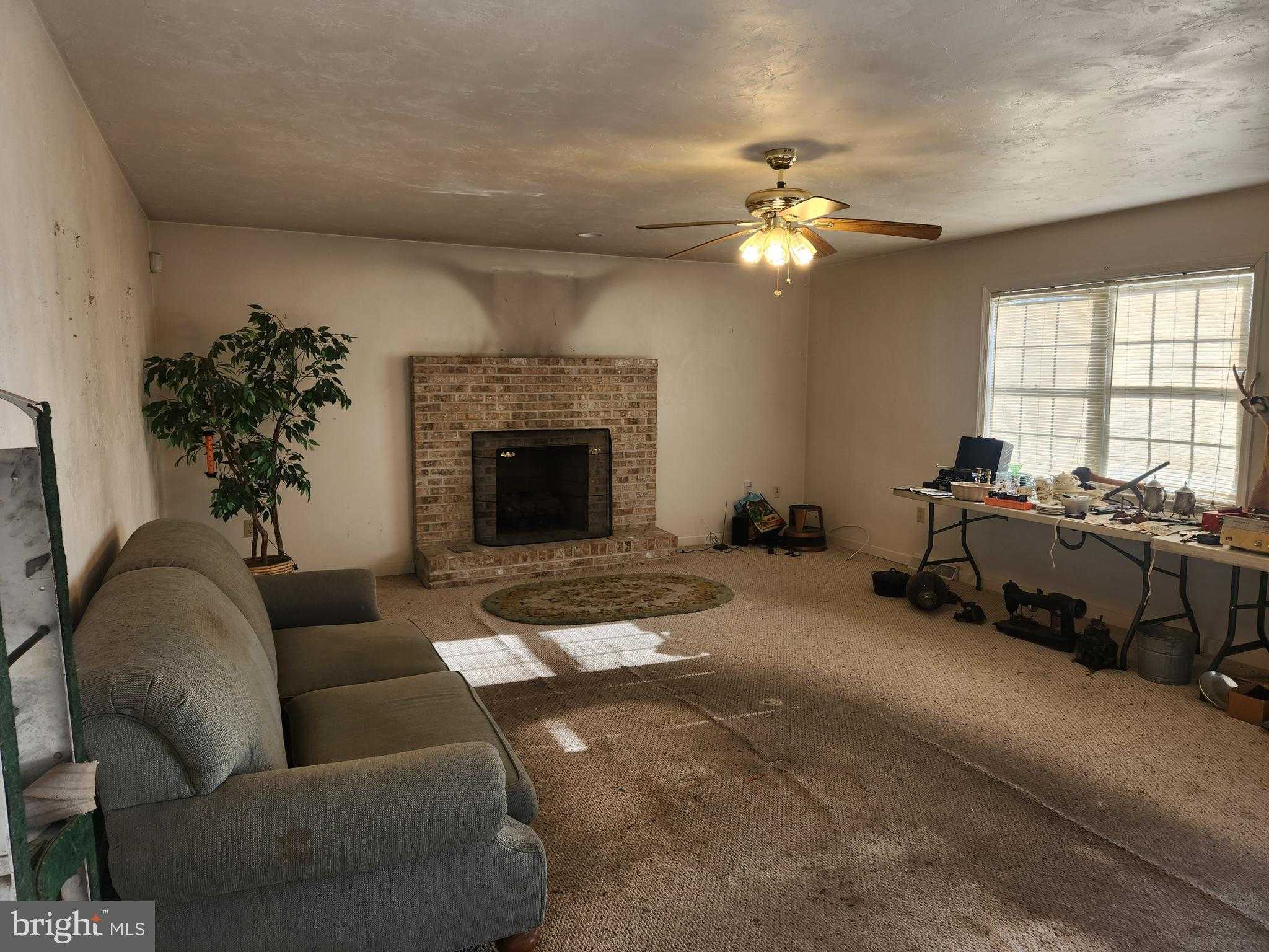 290 Locust Grove Rd photo 36