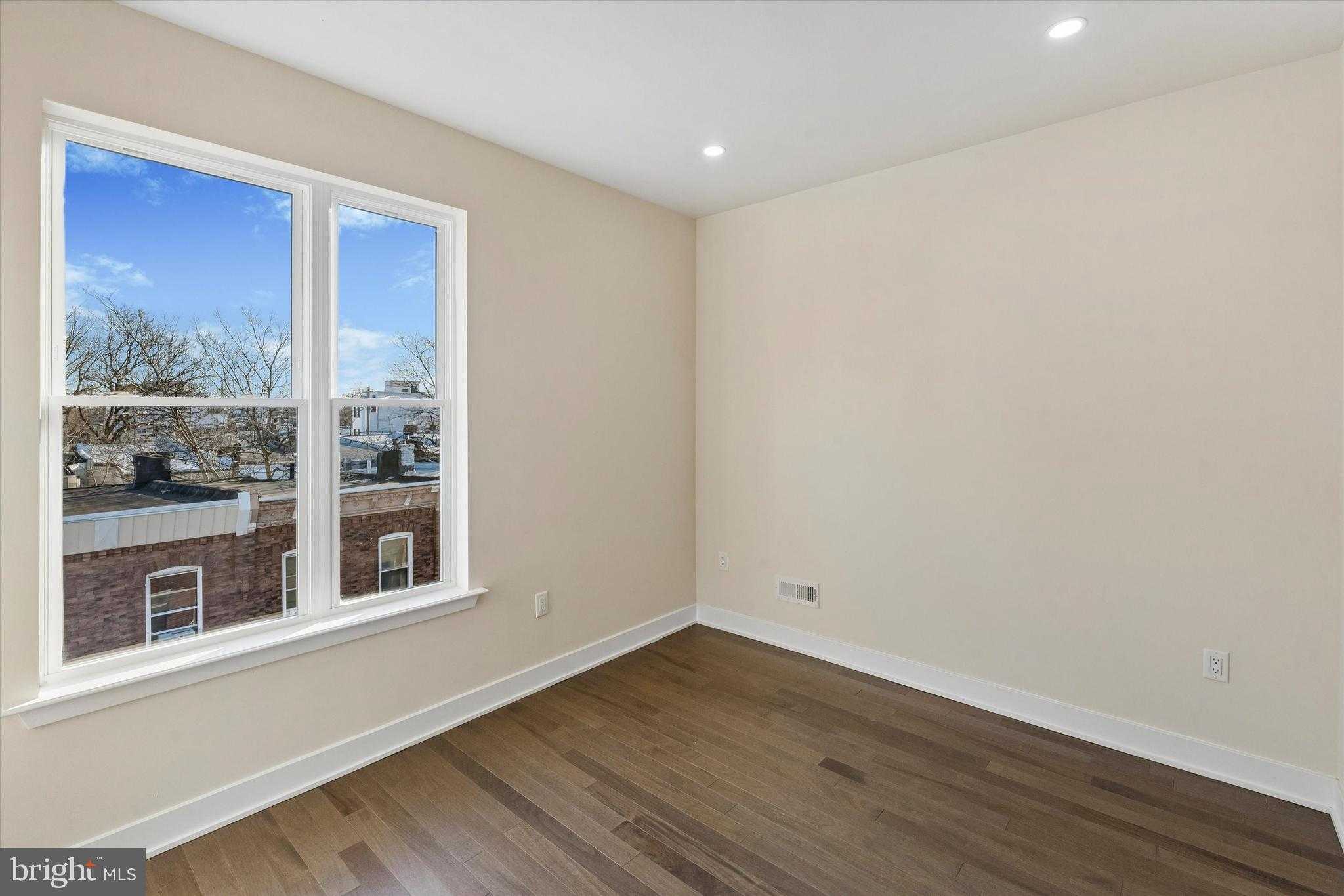 2625 Wilder St photo 20