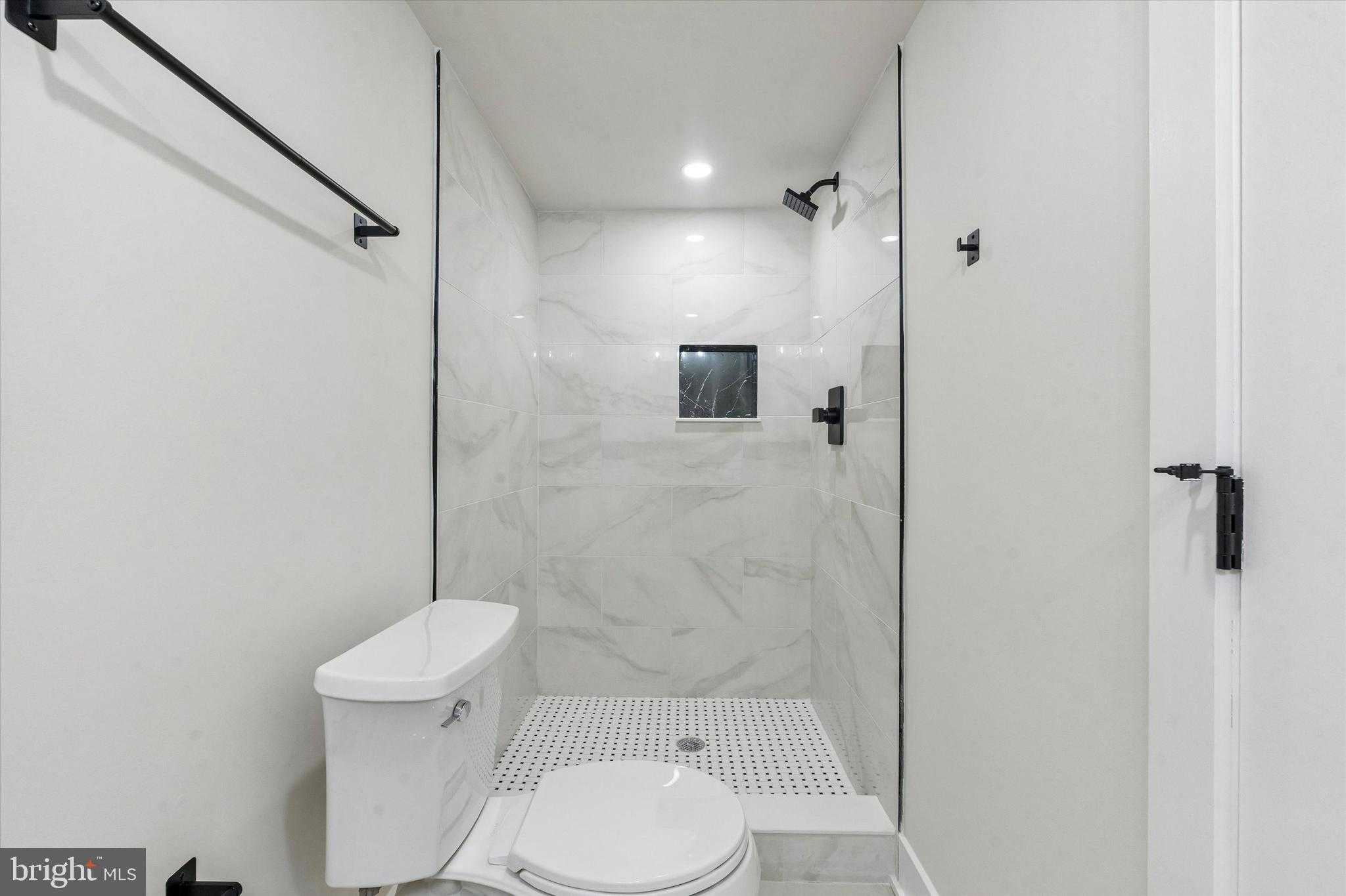 2625 Wilder St photo 28