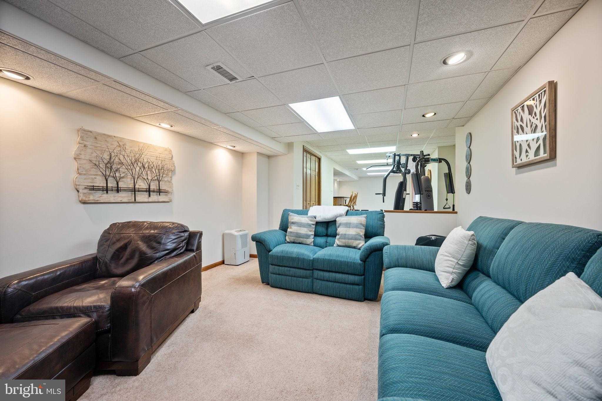 20019 Hunt Pass CT photo 41