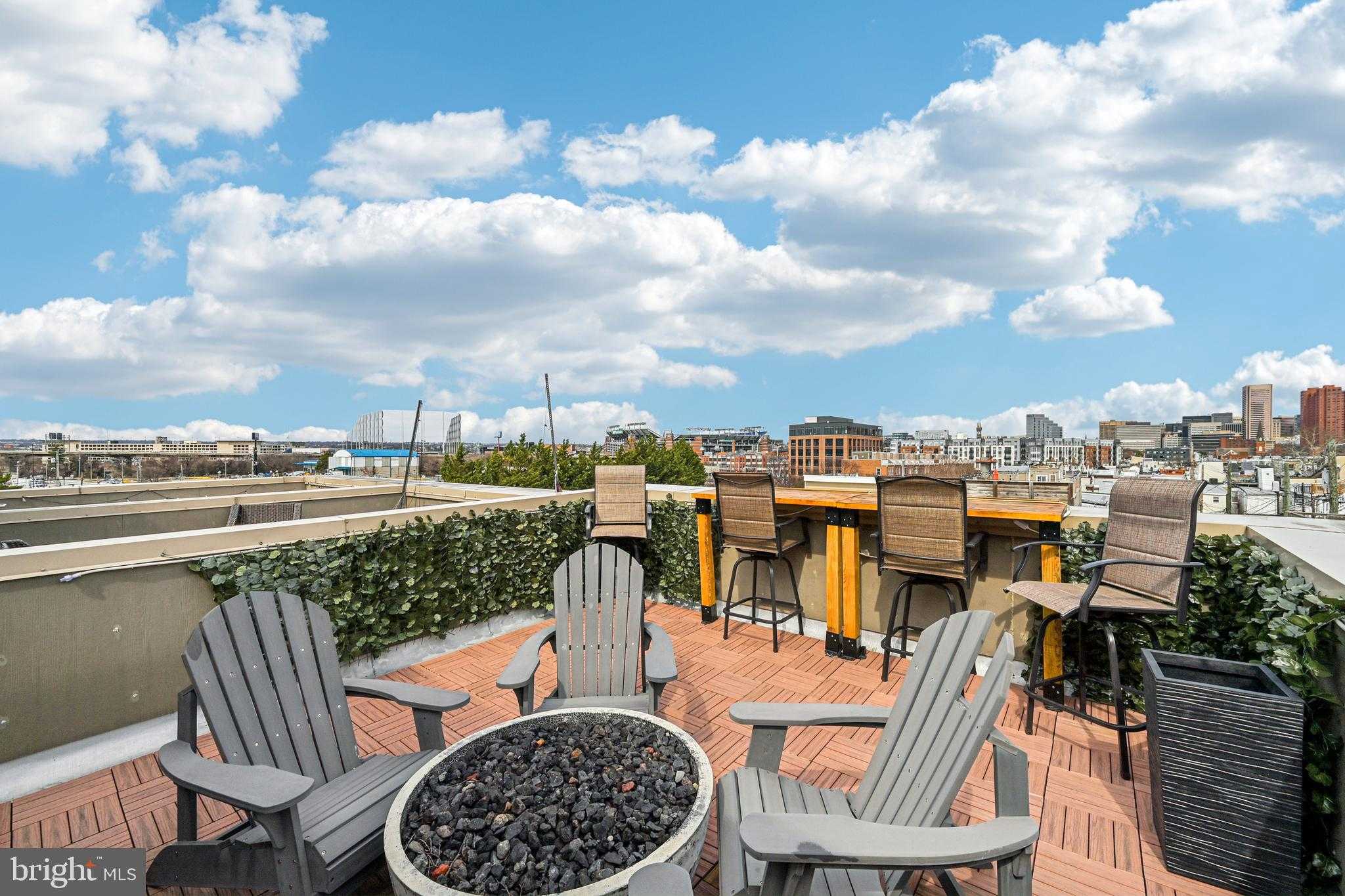 131 W Fort Ave photo 46