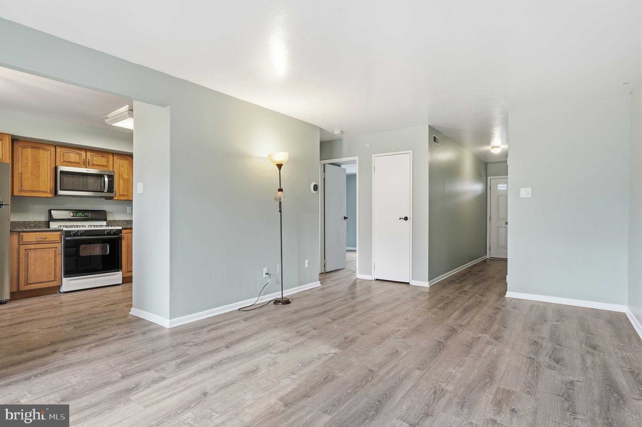 24 Kearney Dr photo 8