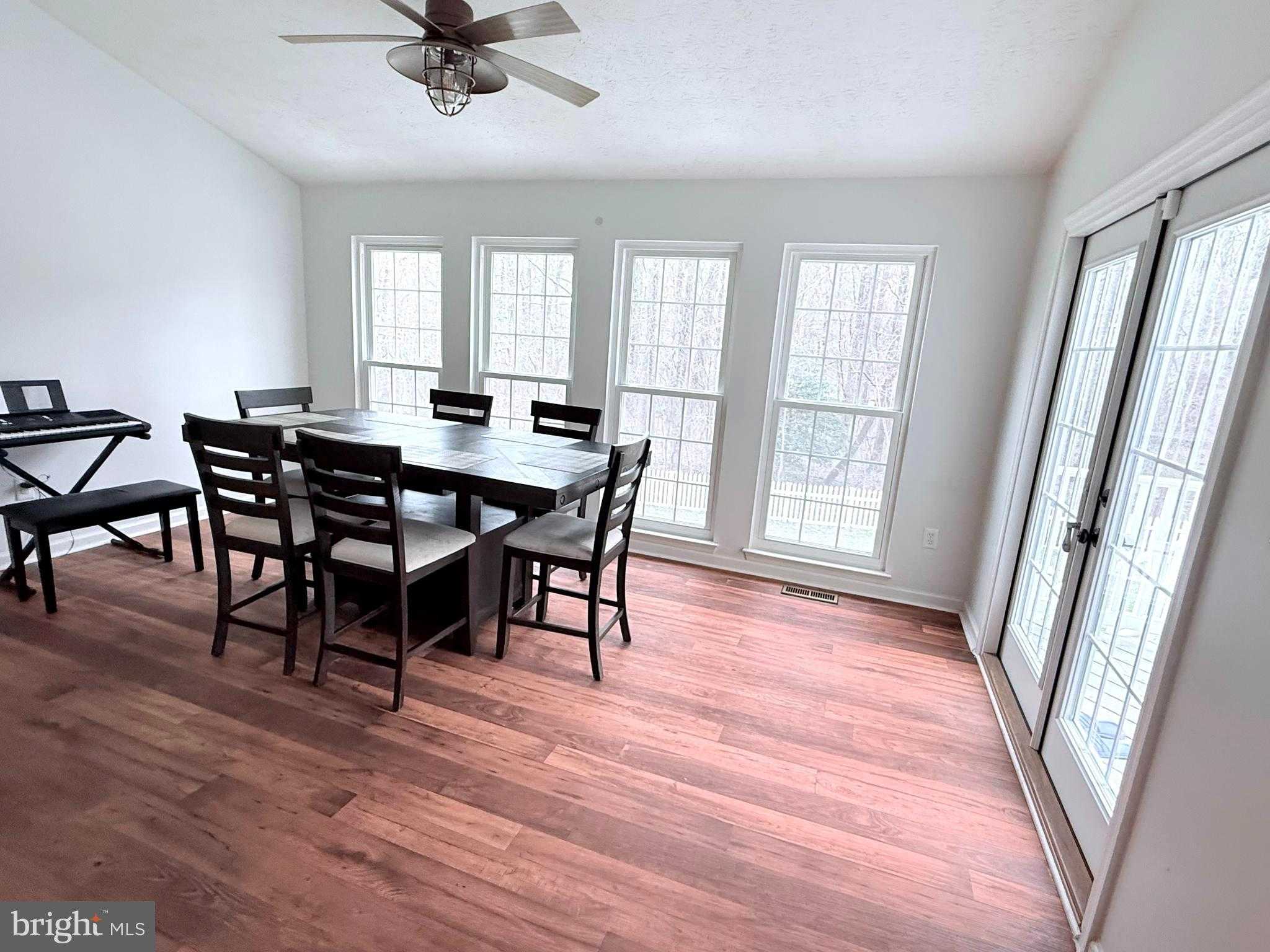 7713 Rotherham Dr photo 6