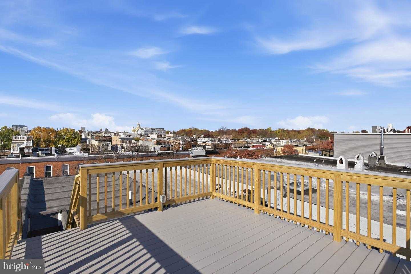 728 S Decker Ave photo 16