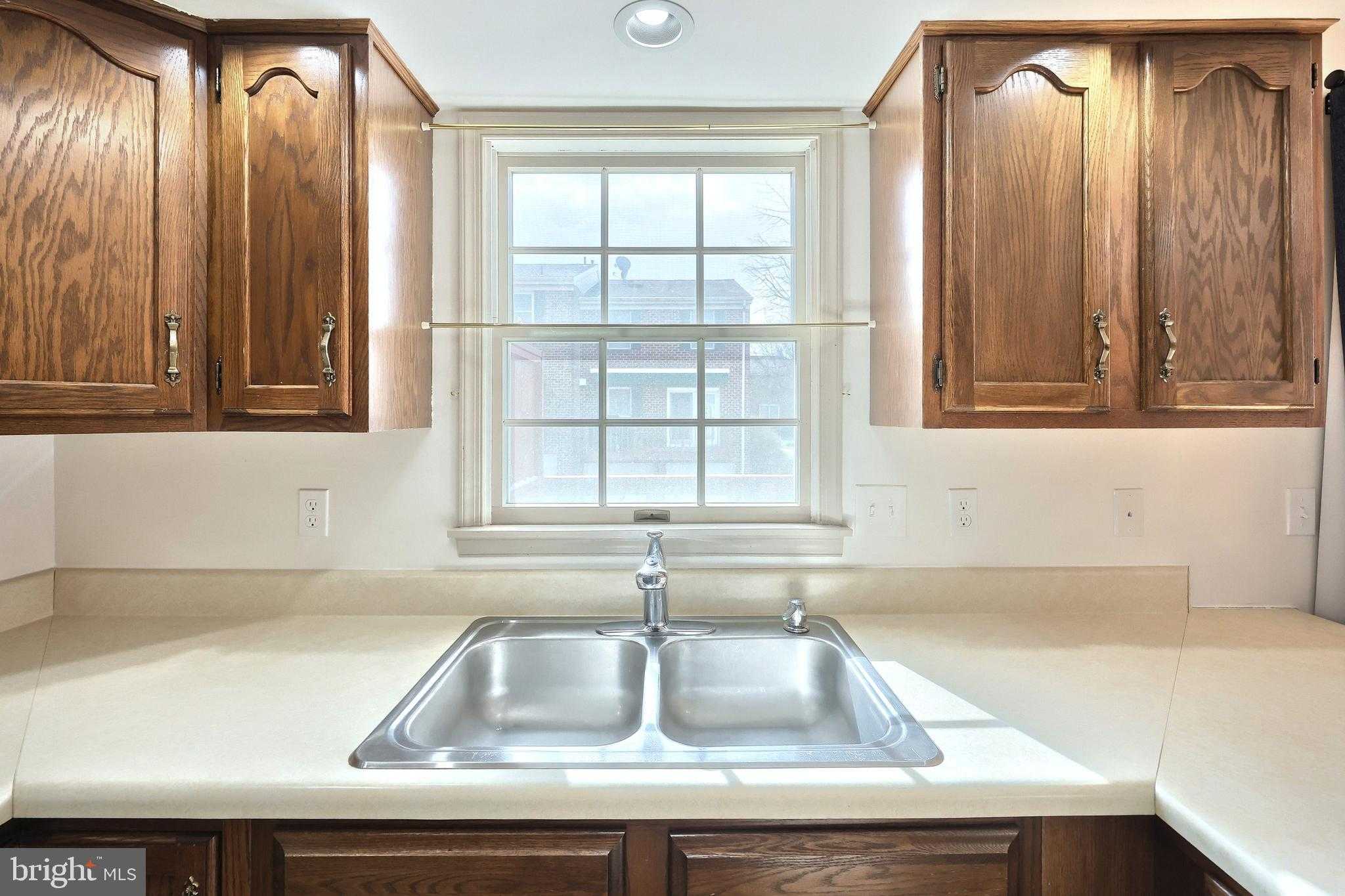 1004 Chambers Rdg photo 13