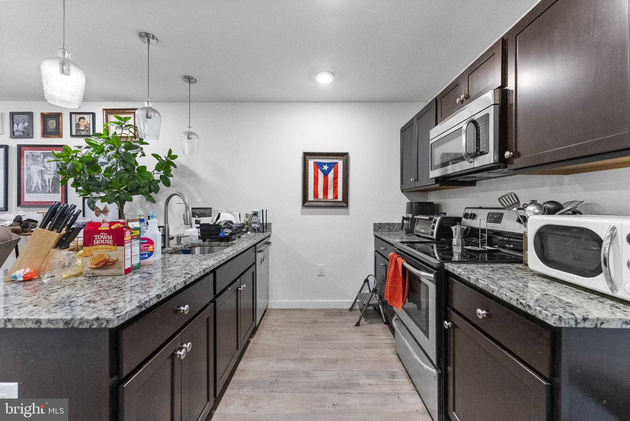 3535 N 16th St photo 3