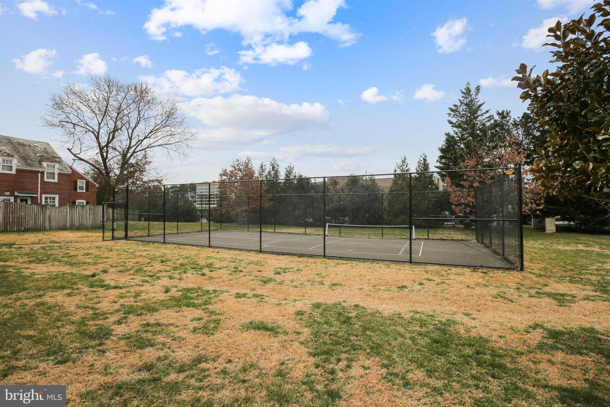 4318 35th St S photo 35