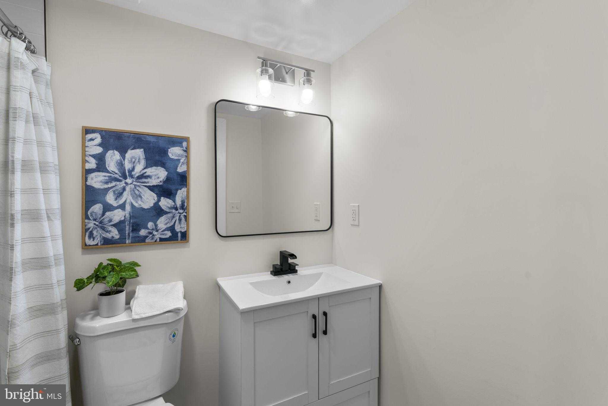 10 W Kingston Park Ln photo 34