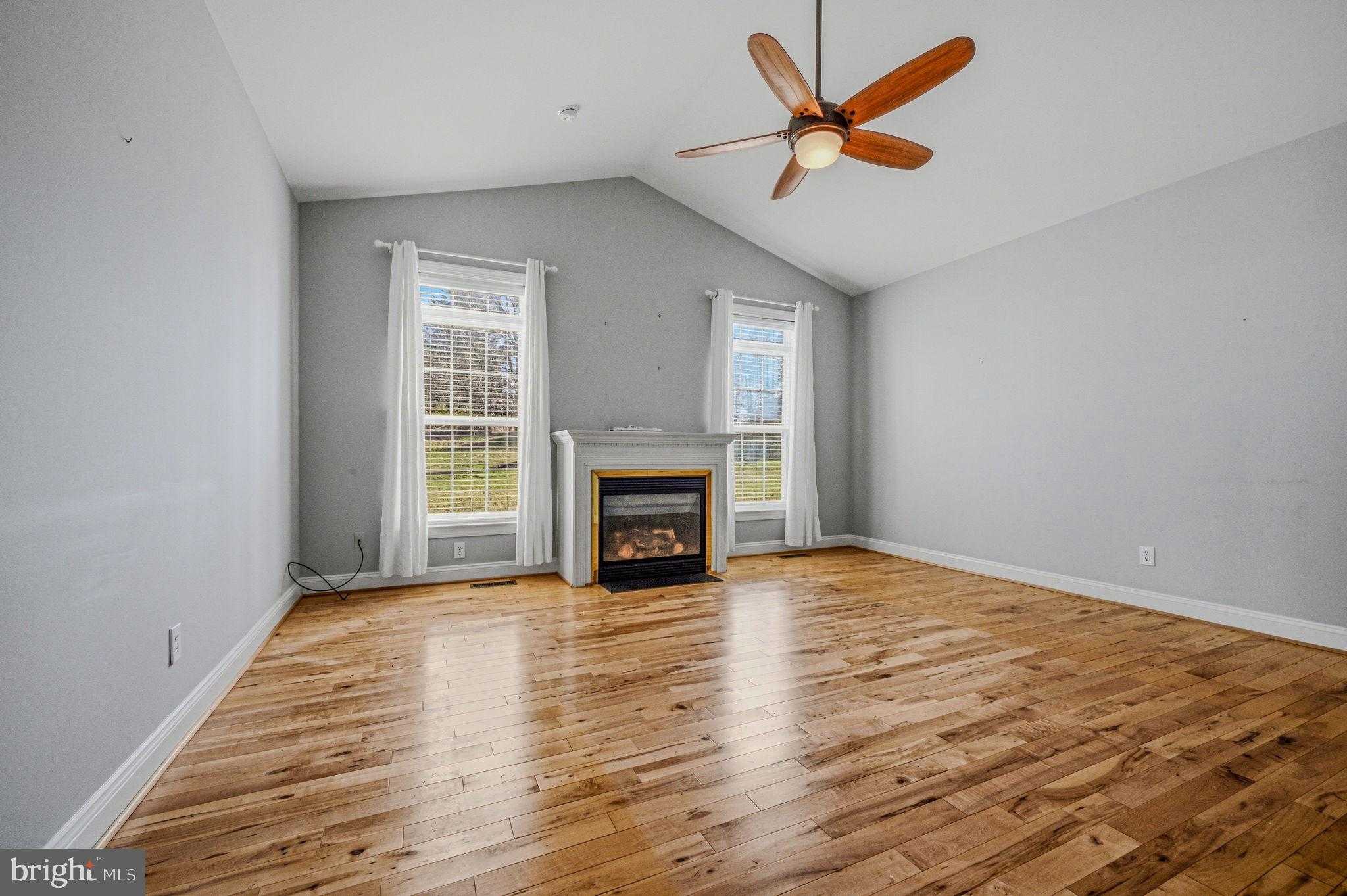 3 Allyssa Ln photo 12