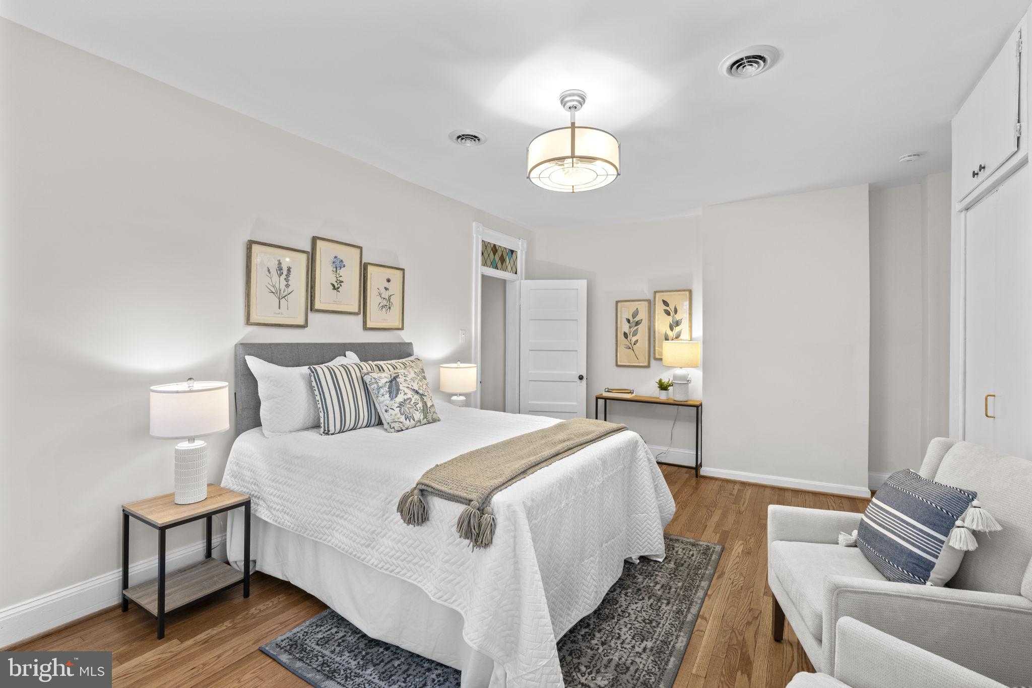 702 Deepdene Rd photo 33