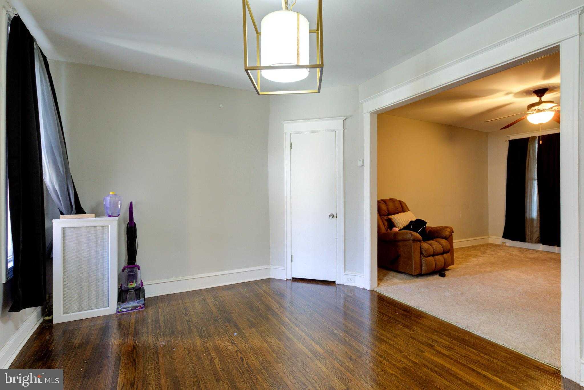 7206 Ditman St photo 10