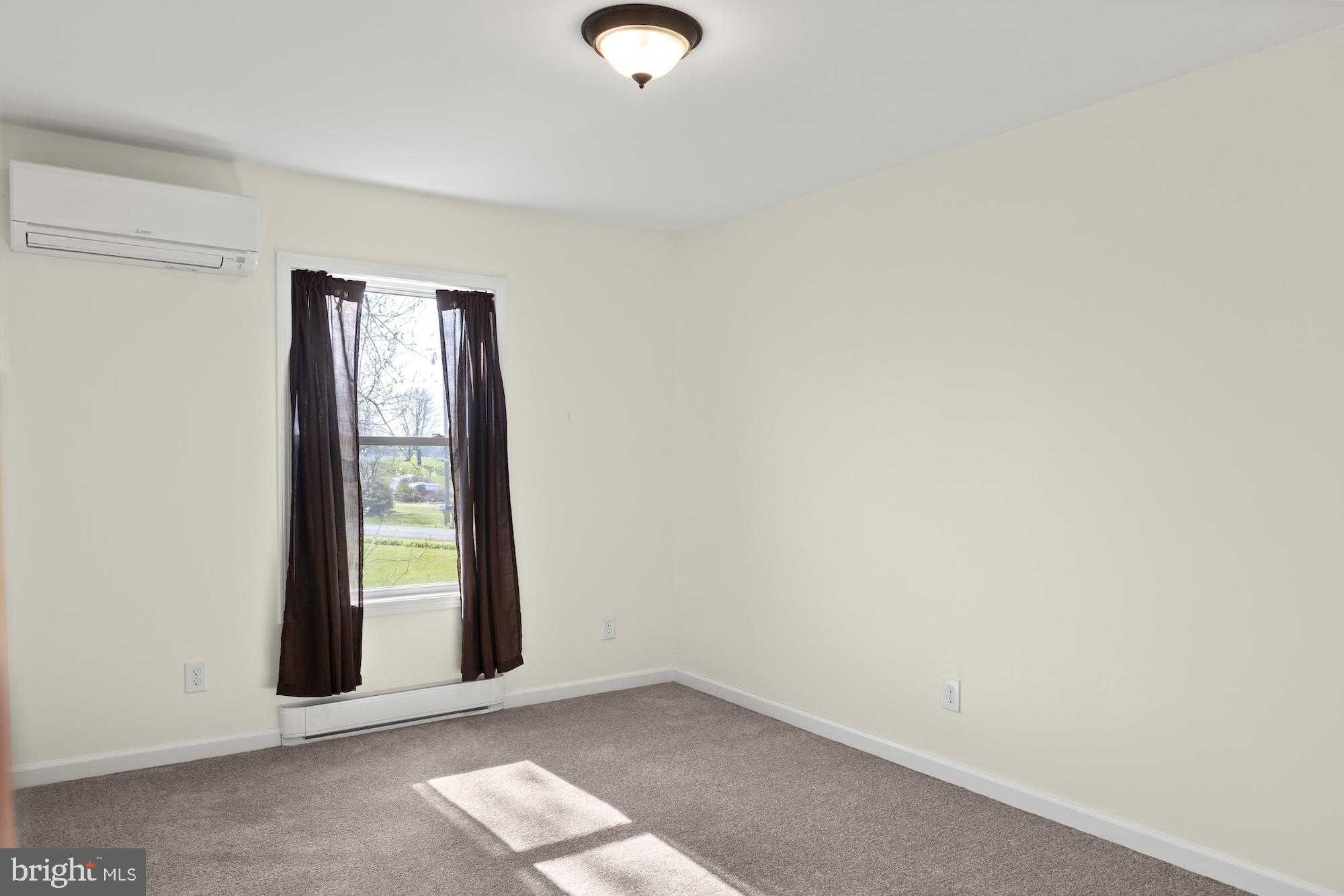 599 Hilltown Rd photo 32