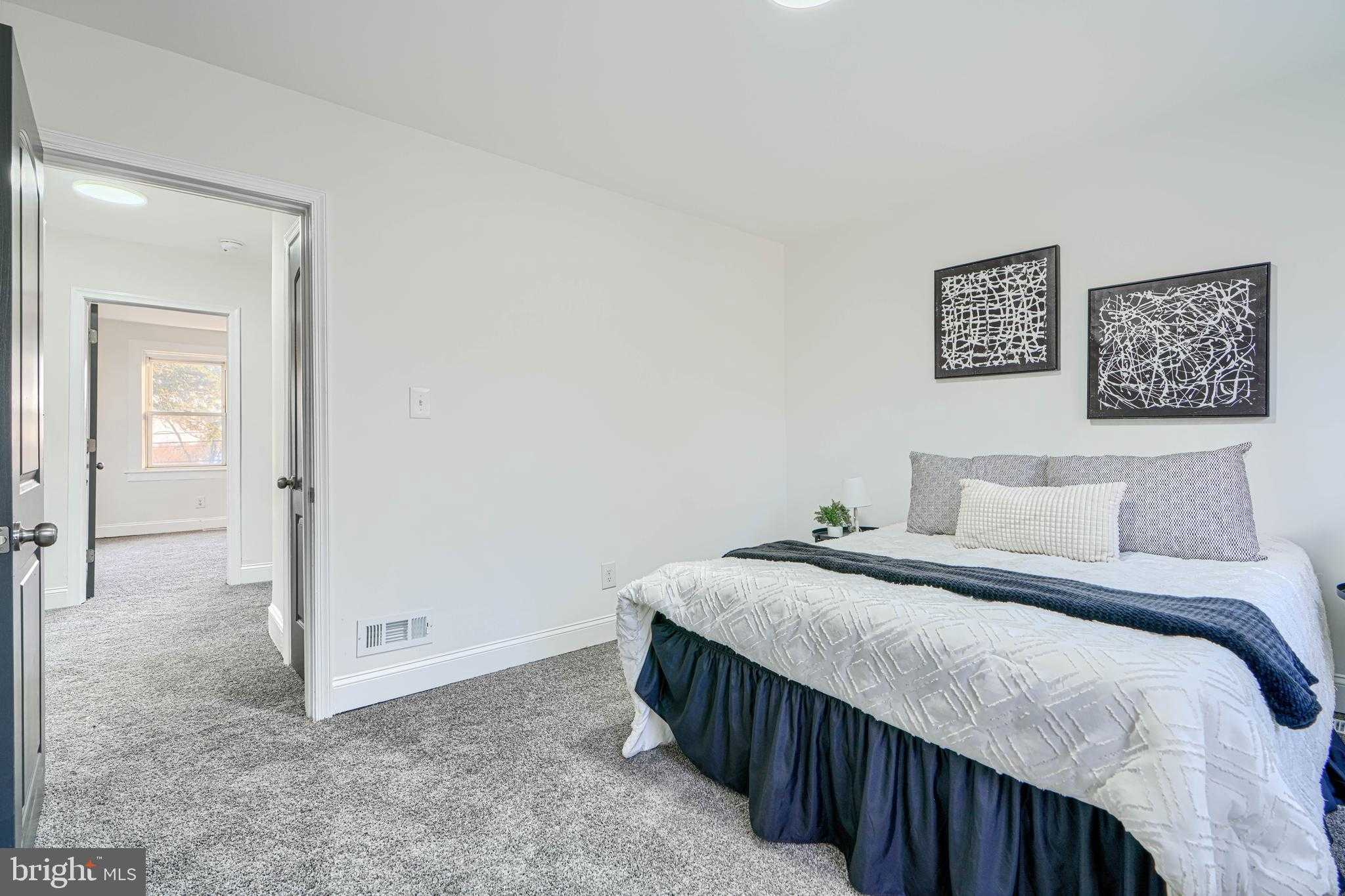 612 Woodbourne Ave photo 26