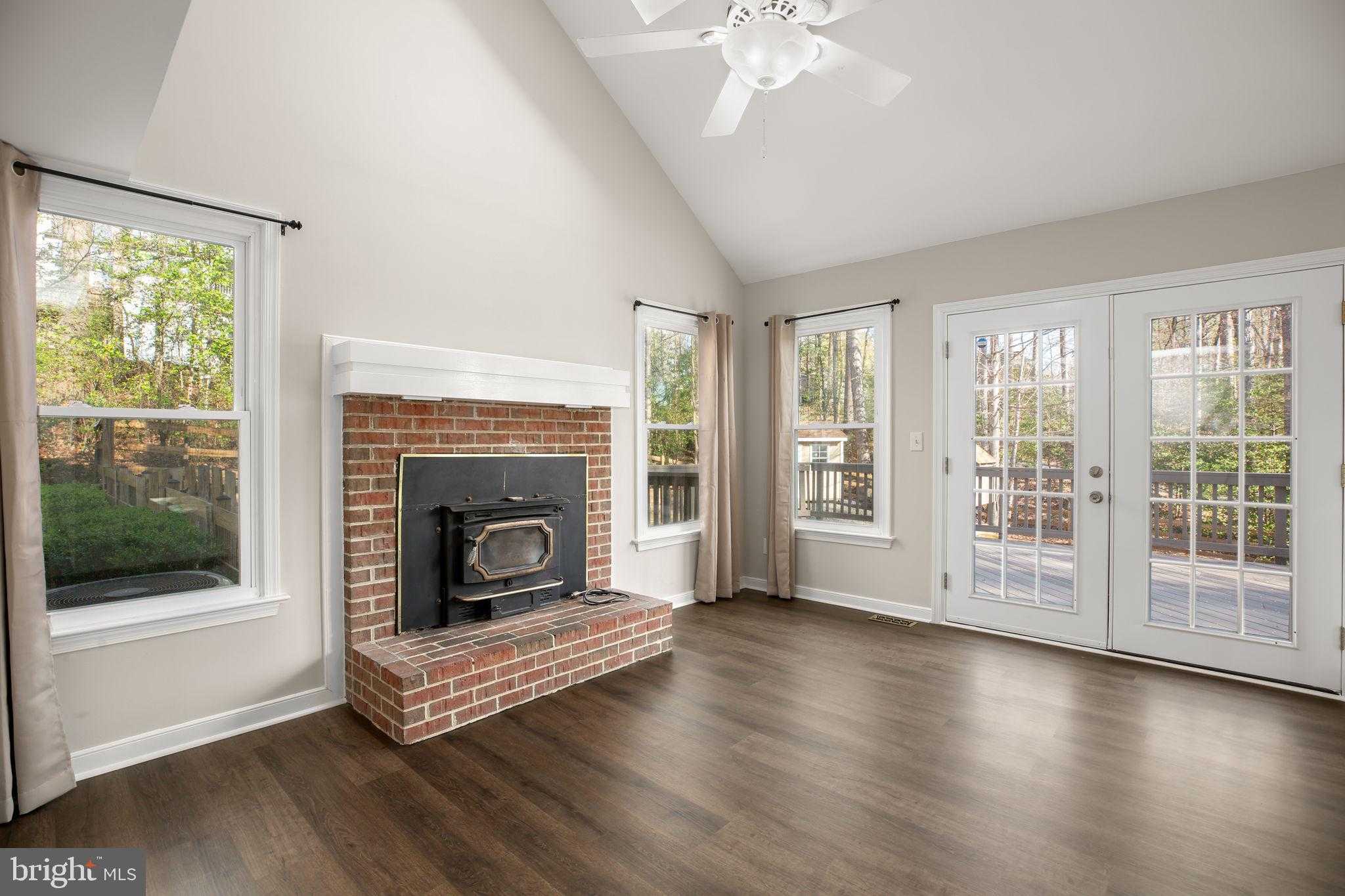 21 Drake St photo 12